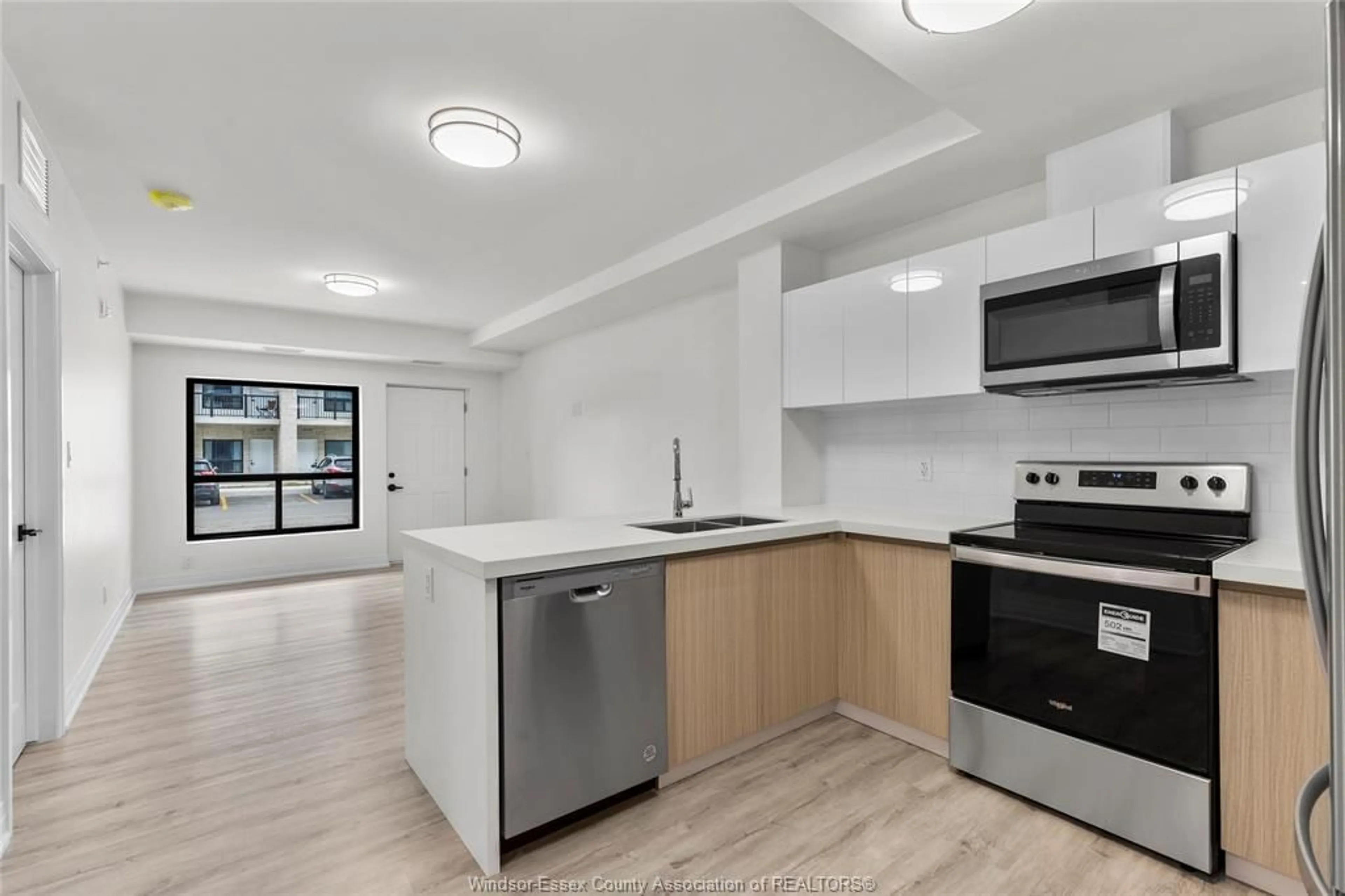 Standard kitchen, unknown for 3340 STELLA #123, Windsor Ontario N8T 0B7