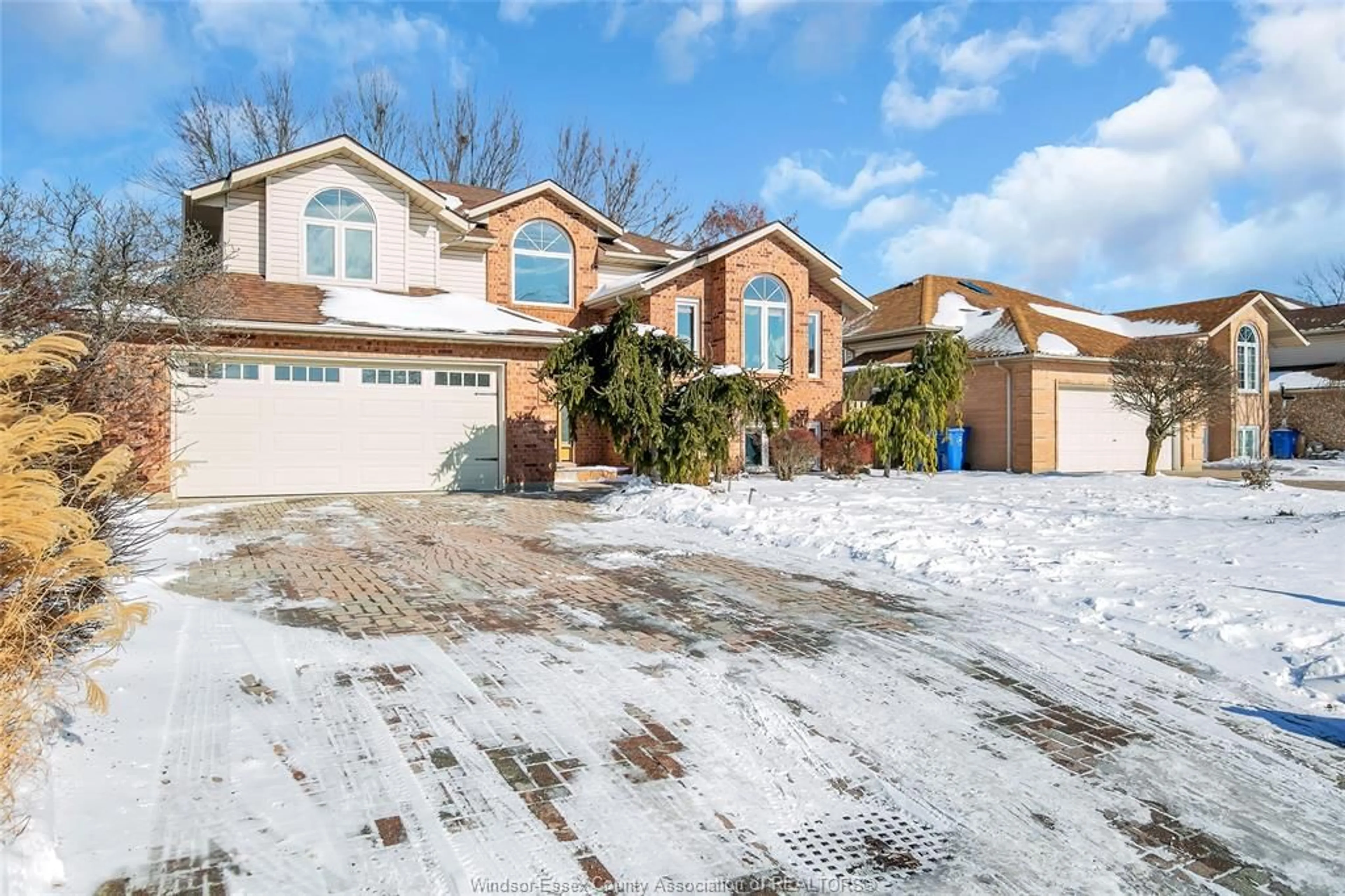 Unknown for 1656 LYONS Ave, LaSalle Ontario N9J 3K4