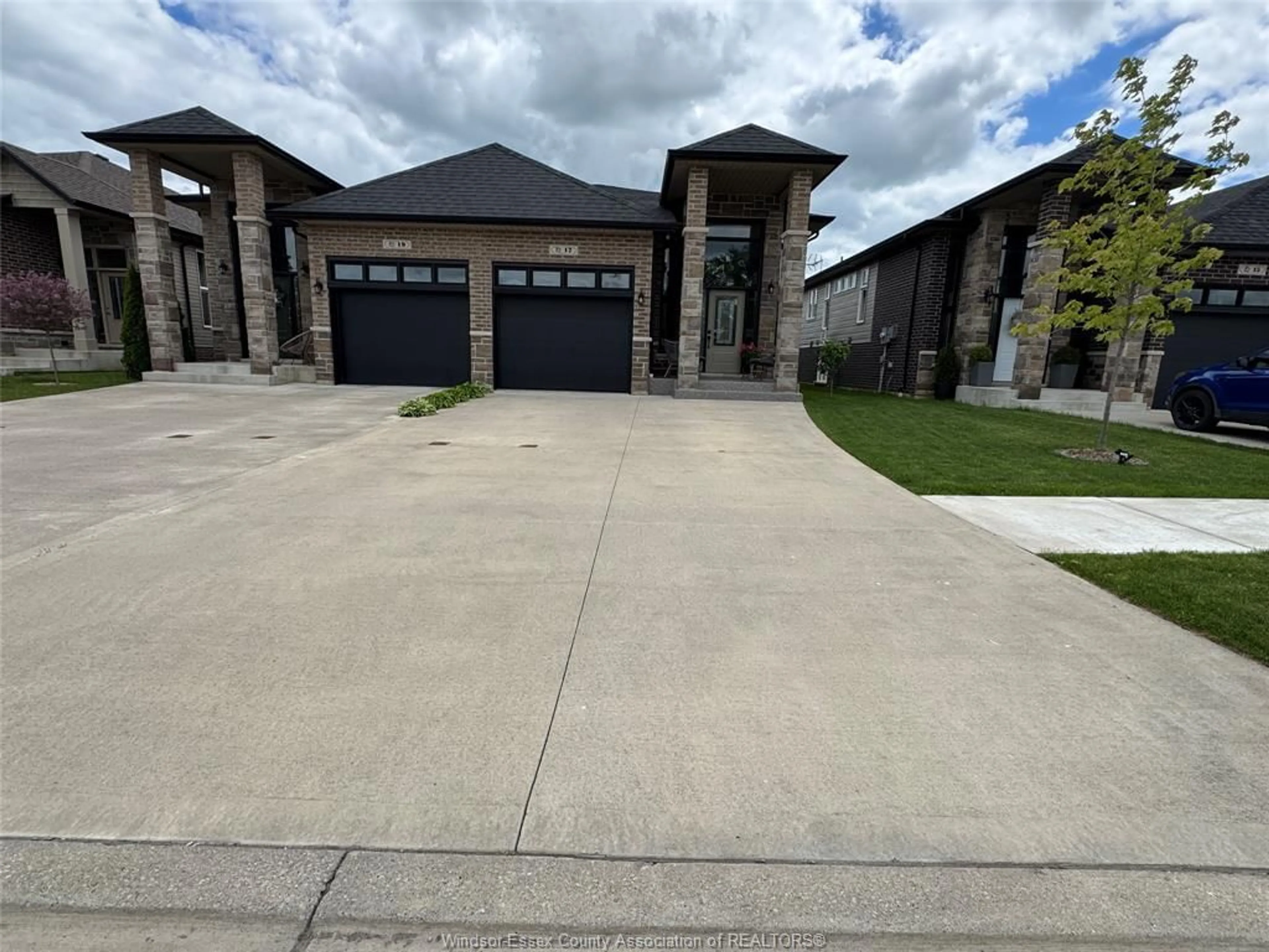 Unknown for 17 WOODLAND St, Kingsville Ontario N9Y 0A9