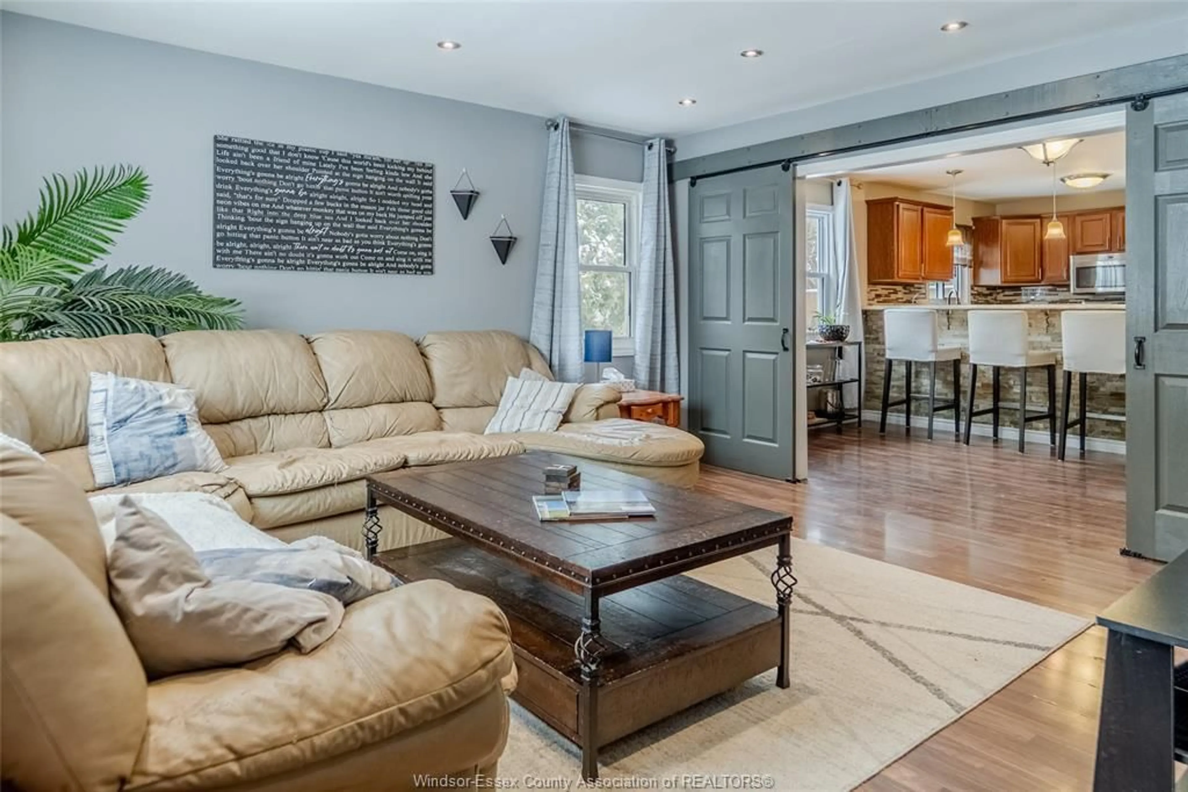 Living room with furniture, unknown for 1537 ROSSINI Blvd, Windsor Ontario N8Y 3A1