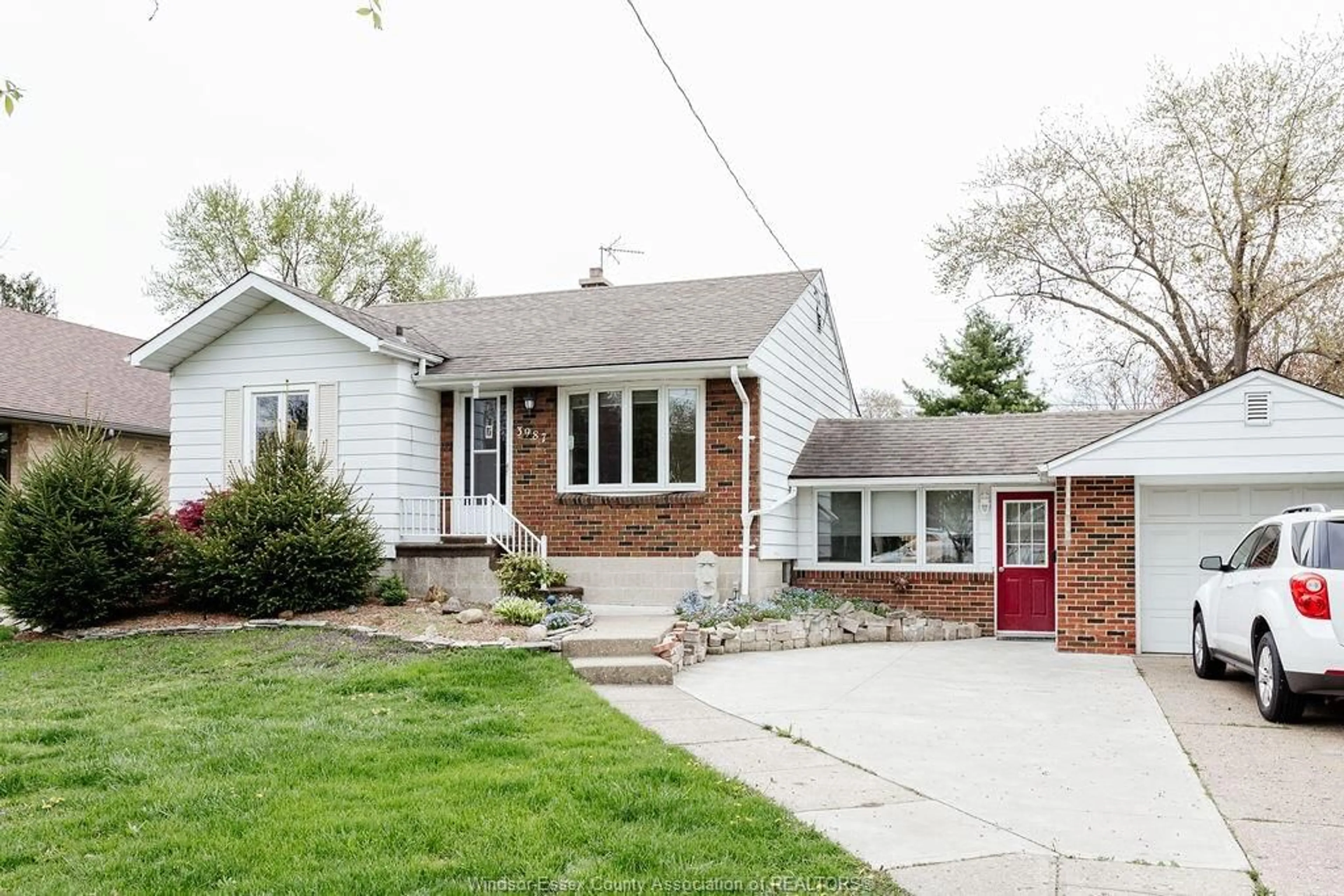 Home with brick exterior material, street for 3987 CASGRAIN, Windsor Ontario N9E 2R9