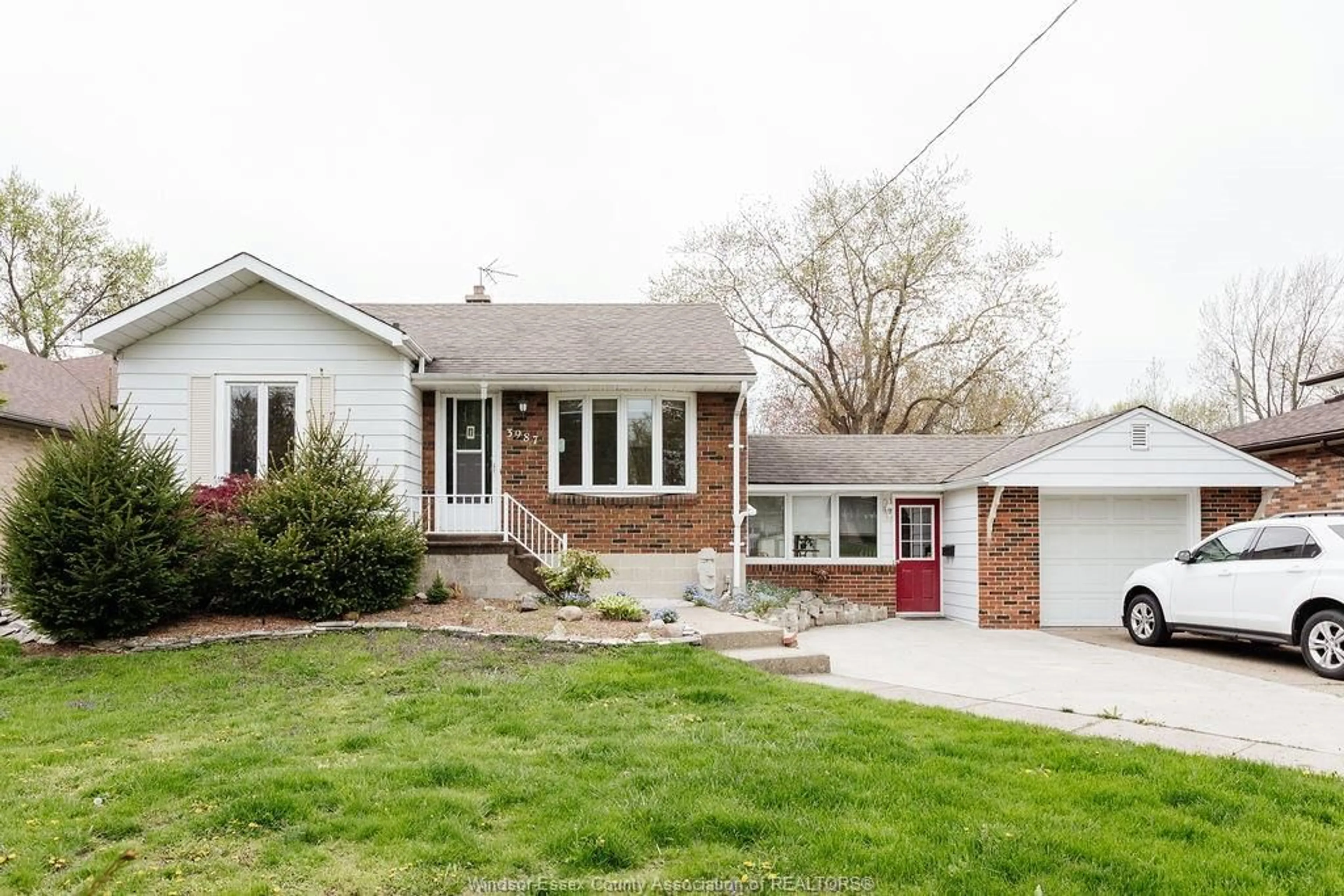 Home with brick exterior material, street for 3987 CASGRAIN, Windsor Ontario N9E 2R9