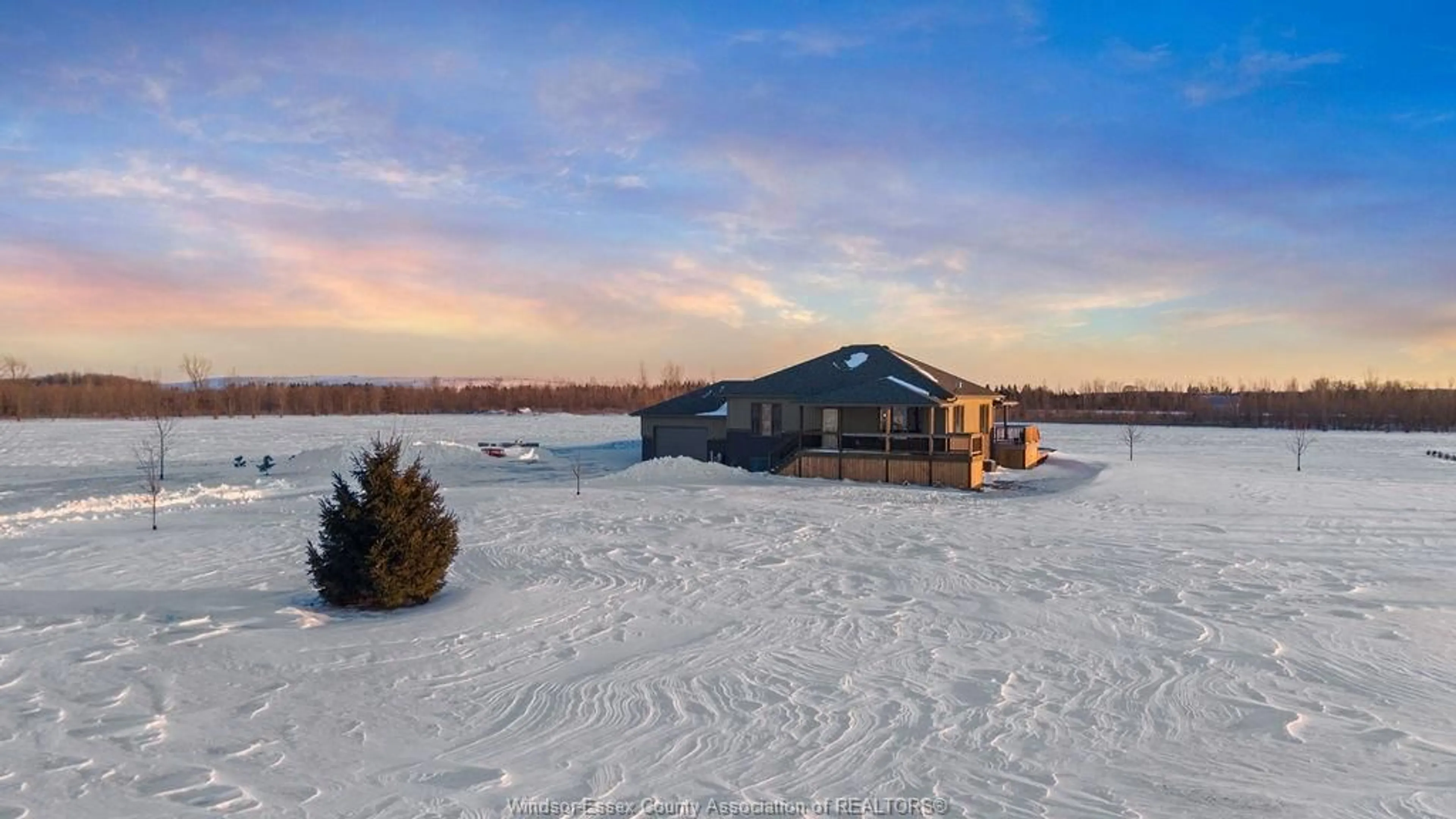 Unknown for 8675 CONCESSION RD 8, Essex Ontario N0R 1B0