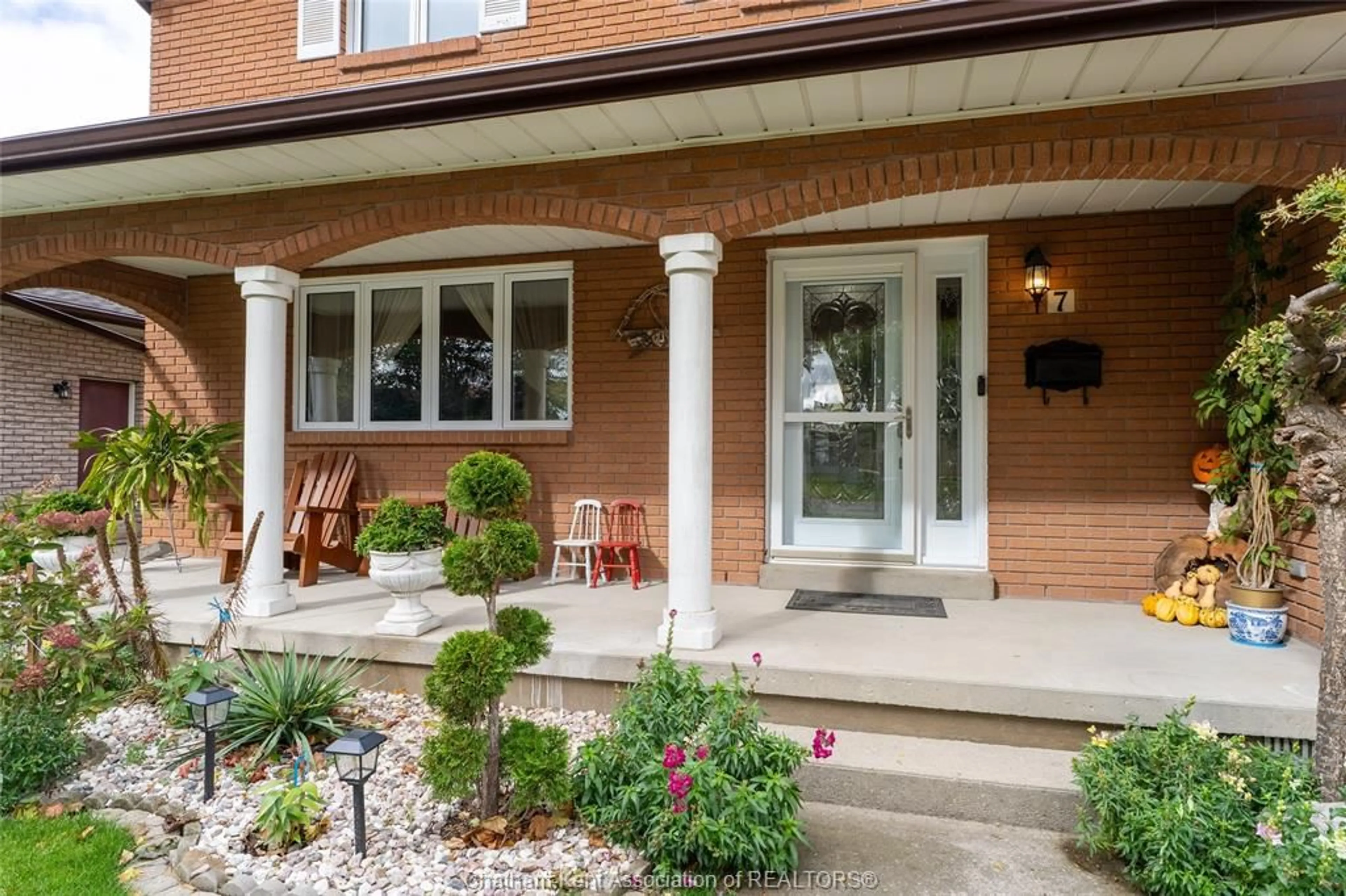 Home with brick exterior material, street for 7 Balmoral Rd, Chatham Ontario N7L 4P7