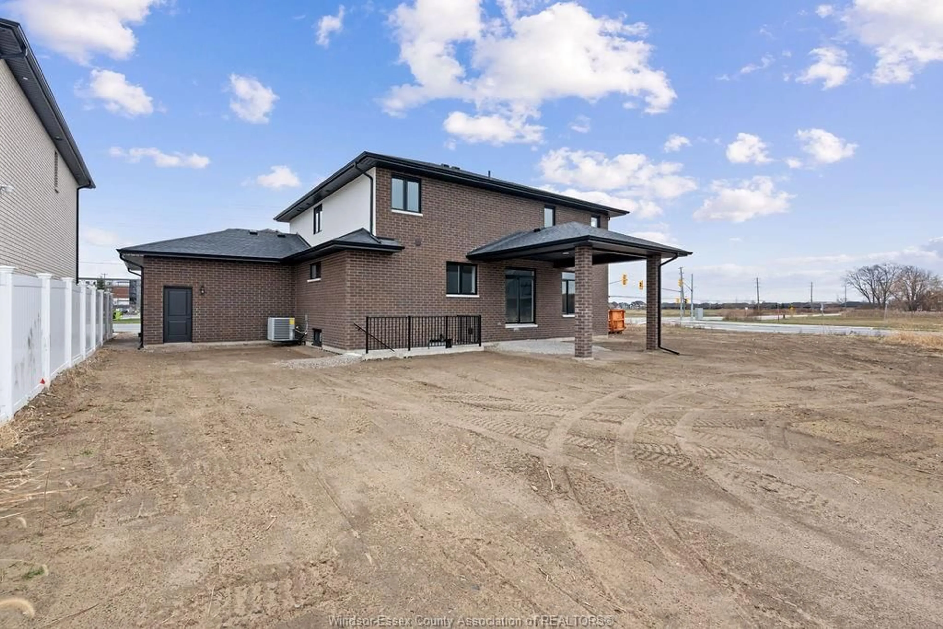 Unknown for 4615 HURON CHURCH LINE Rd, LaSalle Ontario N9H 1H3