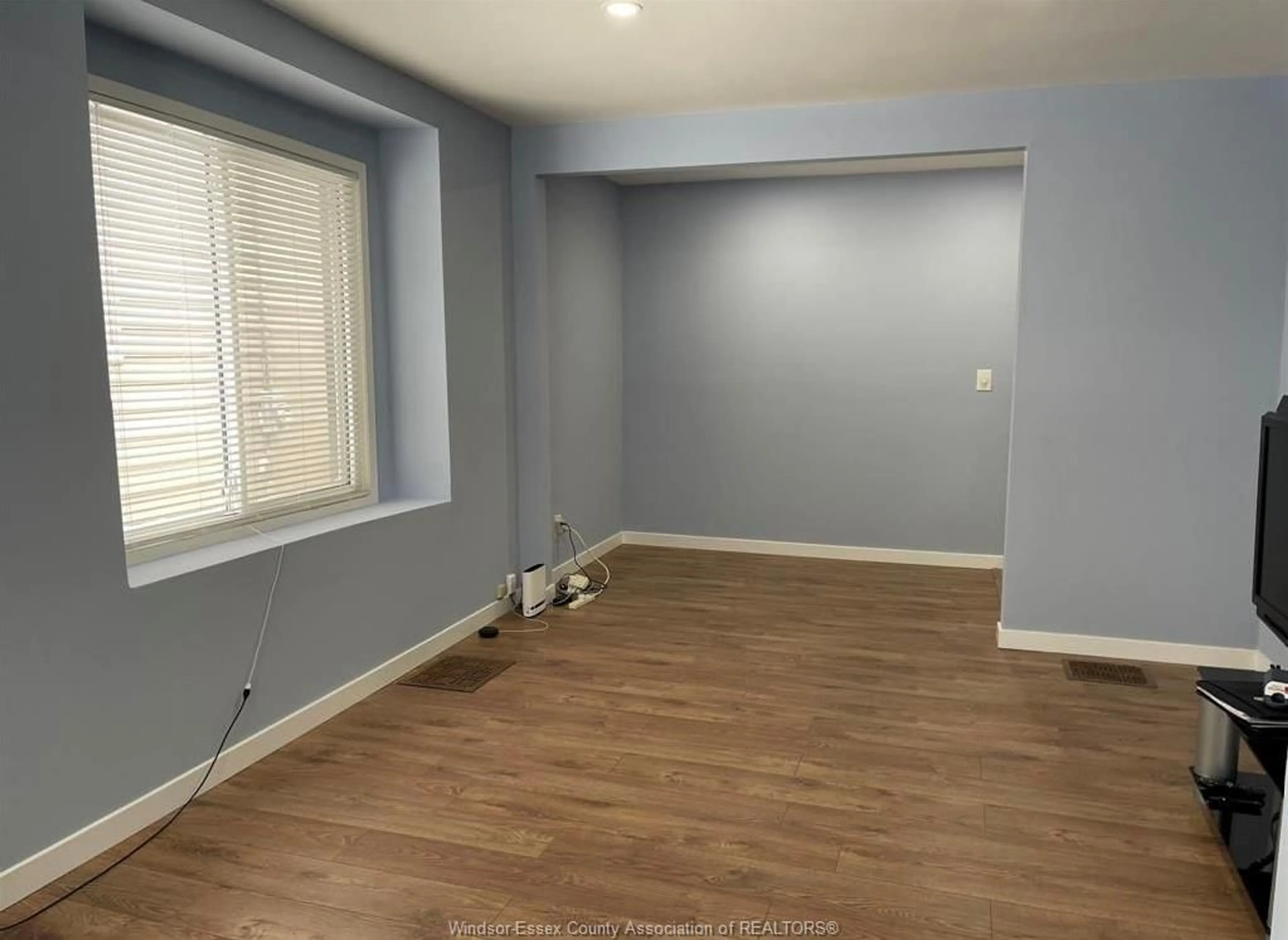 A pic of a room for 1697 PARENT Ave, Windsor Ontario N8X 4J9