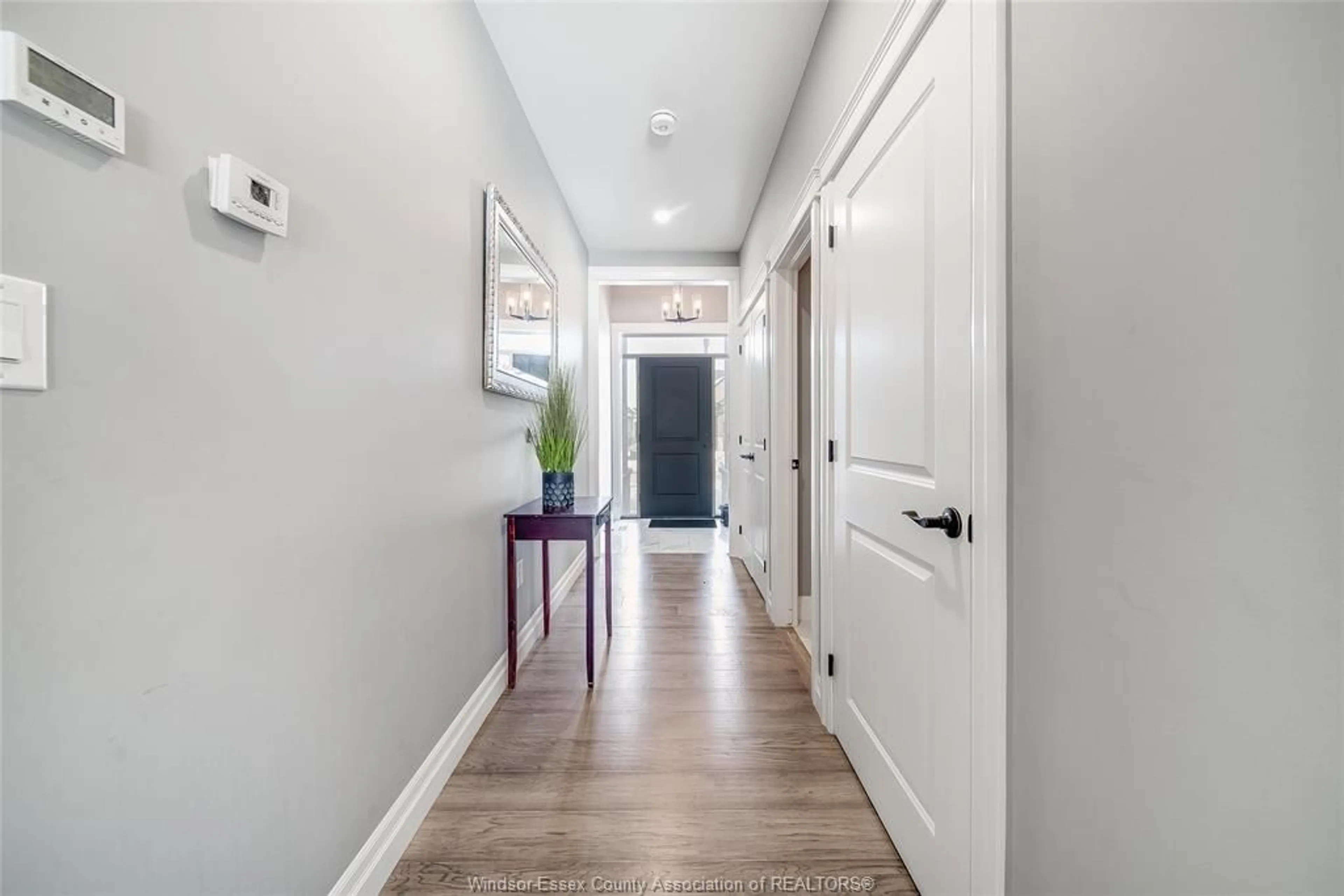 Indoor entryway for 410 CASERTA Cres, Lakeshore Ontario N0R 1Z0