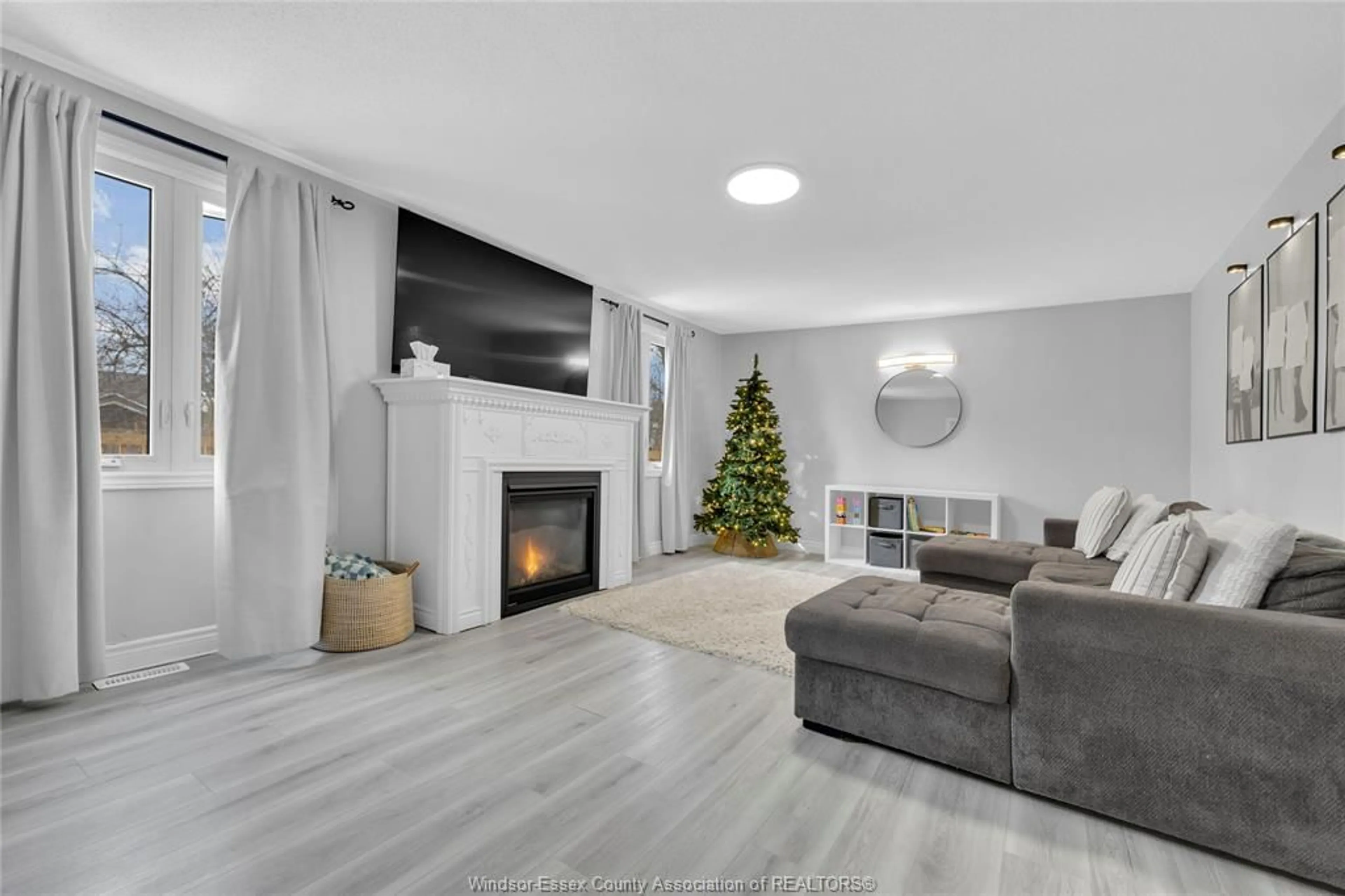 Living room with furniture, unknown for 1857 AUBIN, Windsor Ontario N8W 4L1