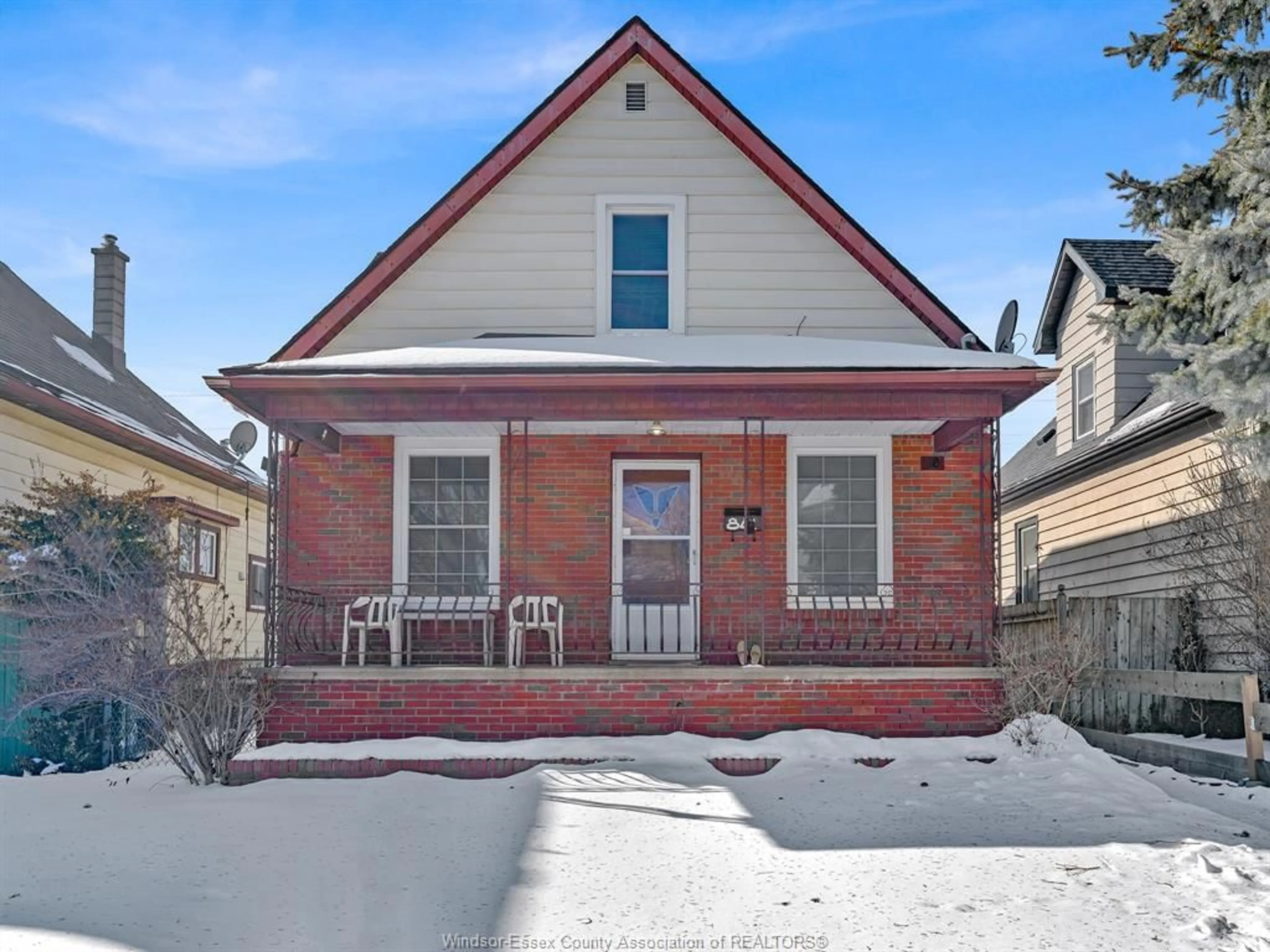 Home with brick exterior material, street for 841 PIERRE Ave, Windsor Ontario N9A 2K6
