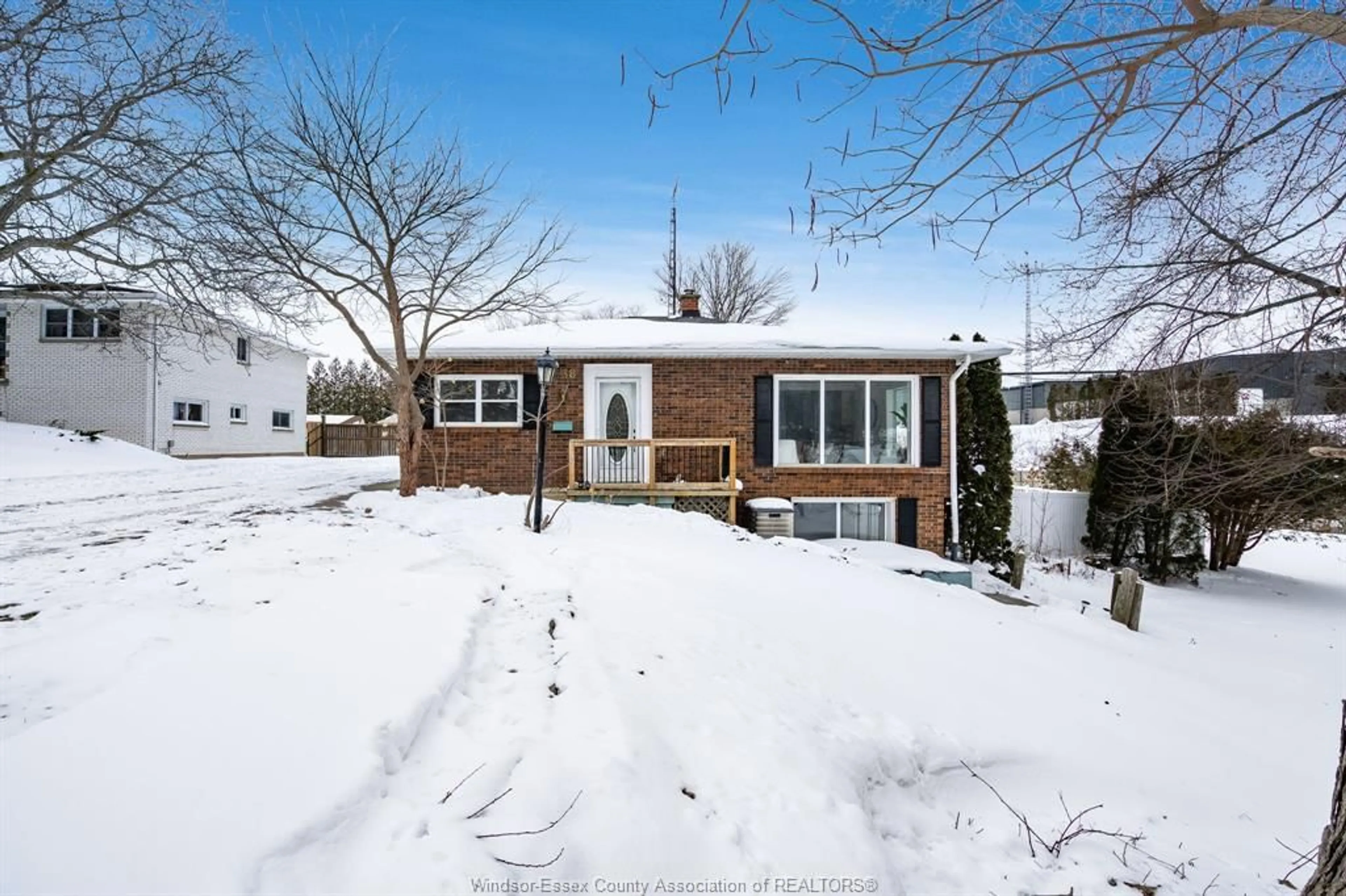 A pic from outside/outdoor area/front of a property/back of a property/a pic from drone, street for 1838 Seacliff Dr, Kingsville Ontario N9Y 2M6