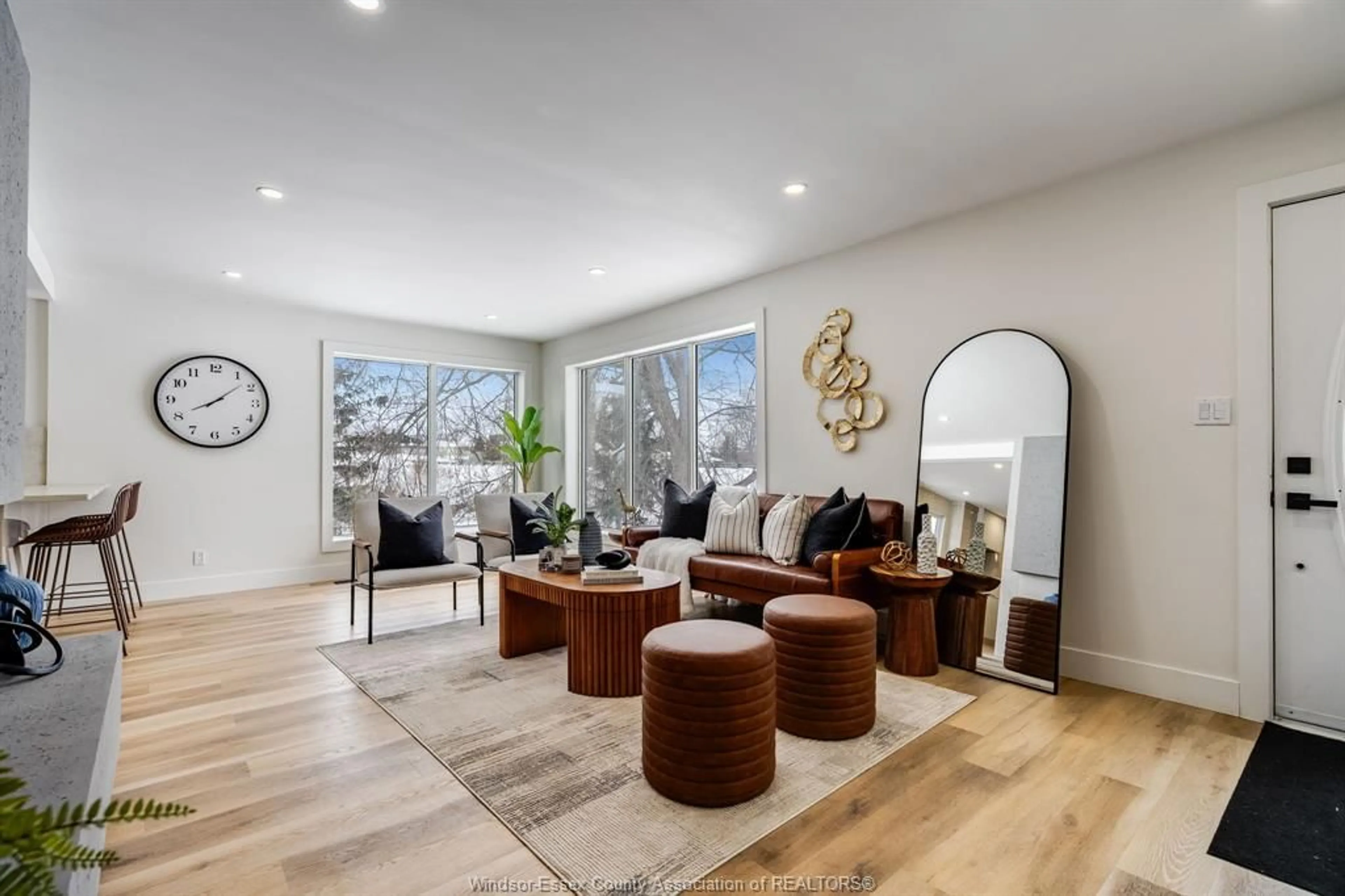 Living room with furniture, unknown for 1838 Seacliff Dr, Kingsville Ontario N9Y 2M6