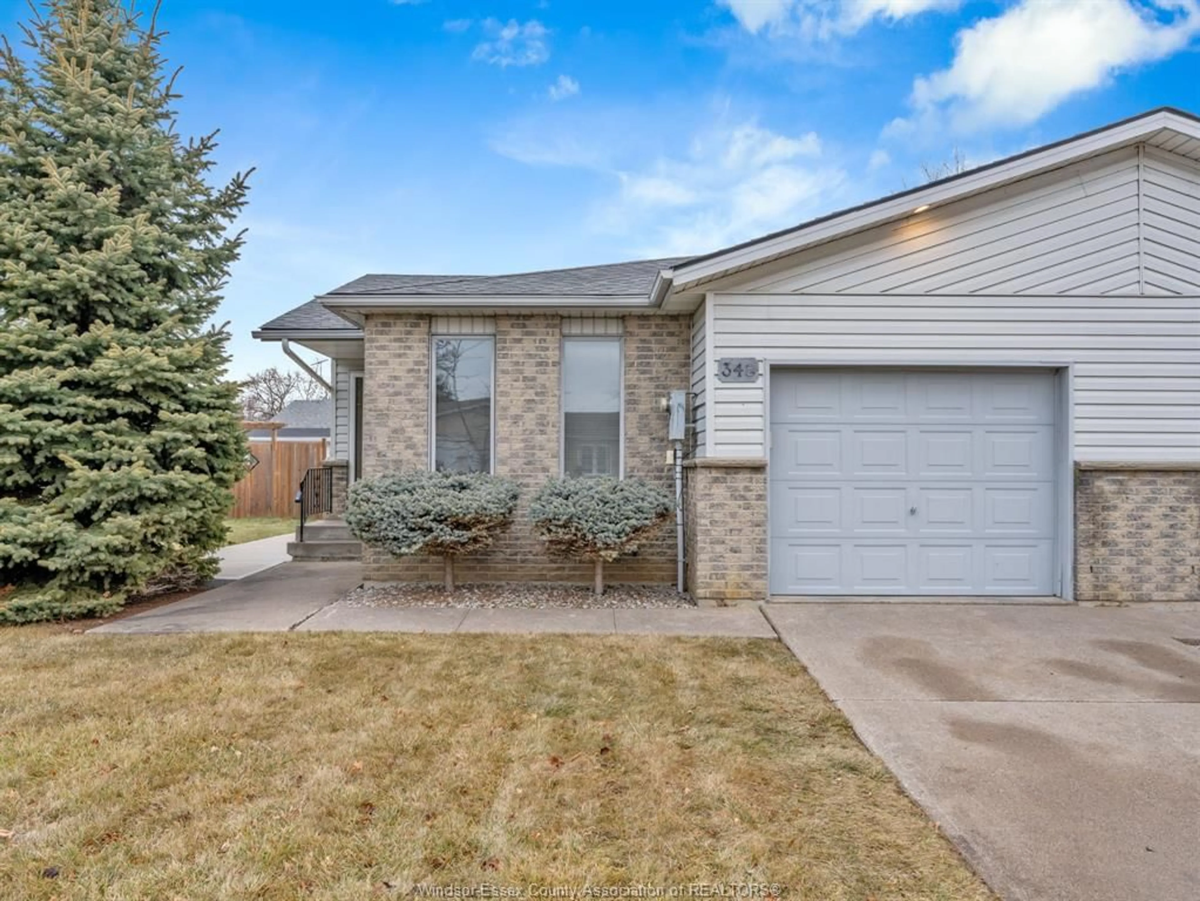 Home with brick exterior material, street for 348 RIDGEVIEW PLACE N, Amherstburg Ontario N9V 3Y6