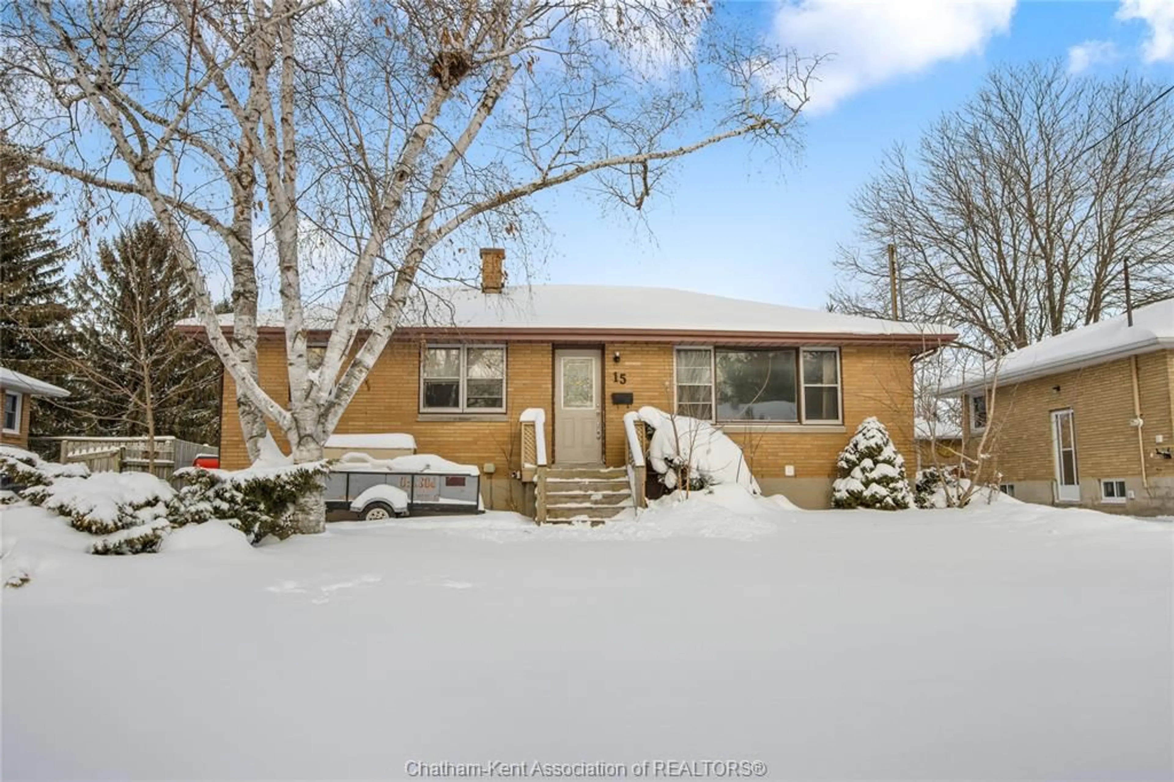 Unknown for 15 HOMEWOOD St, Chatham Ontario N7M 3X1