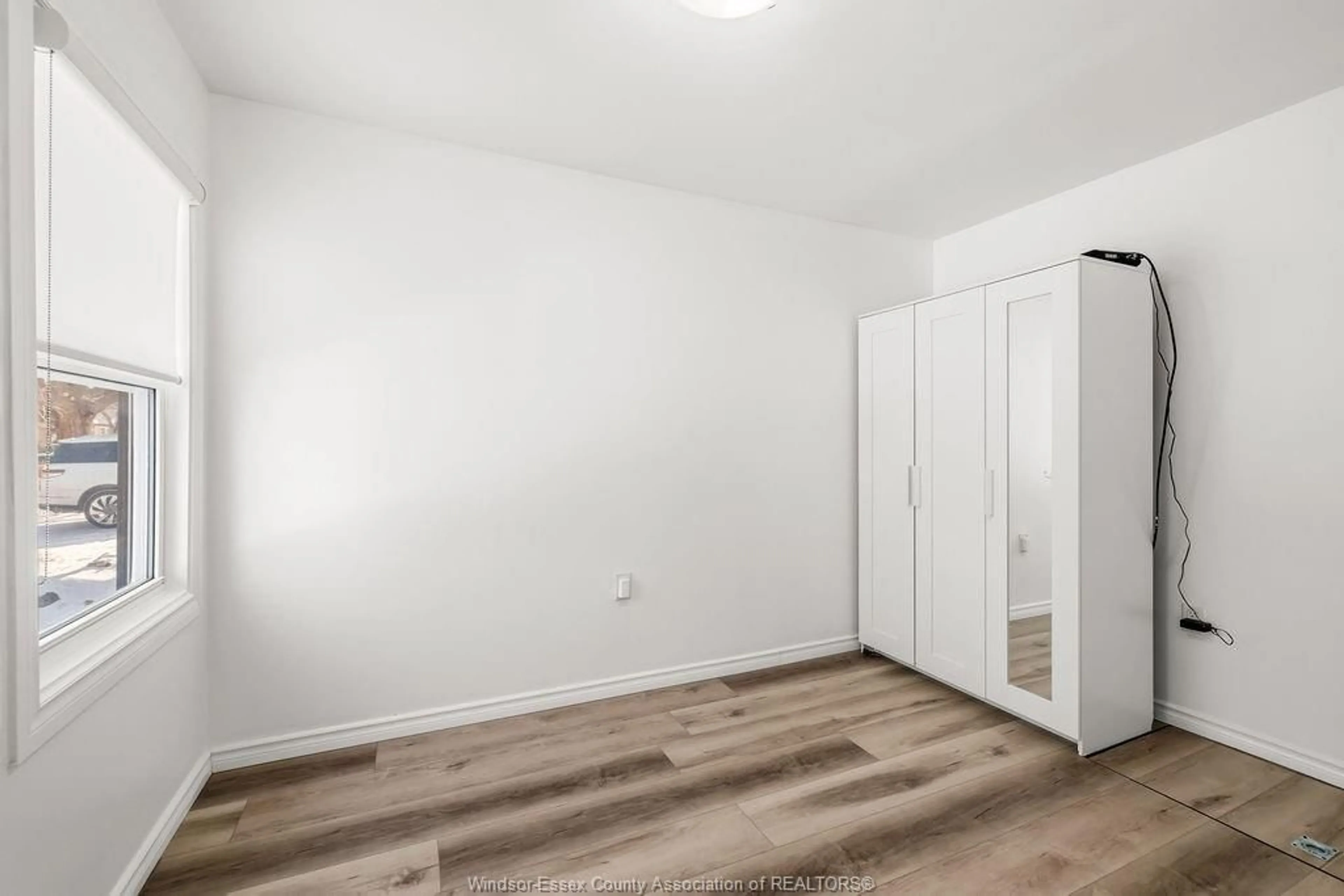 A pic of a room for 1405 CENTRAL, Windsor Ontario N8Y 3V6