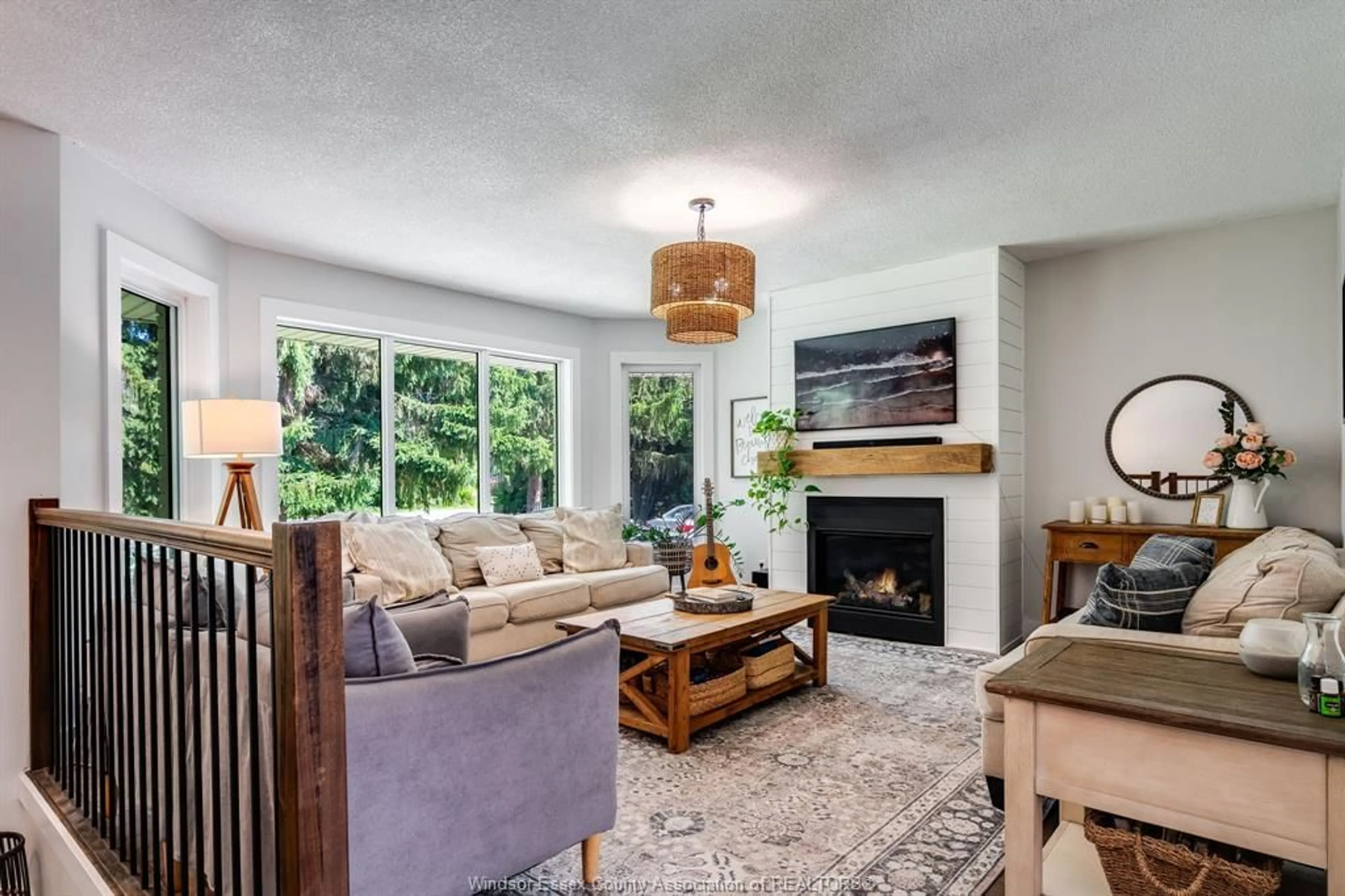 Living room with furniture, unknown for 110 Mersea Road 3, Leamington Ontario N8H 3V5