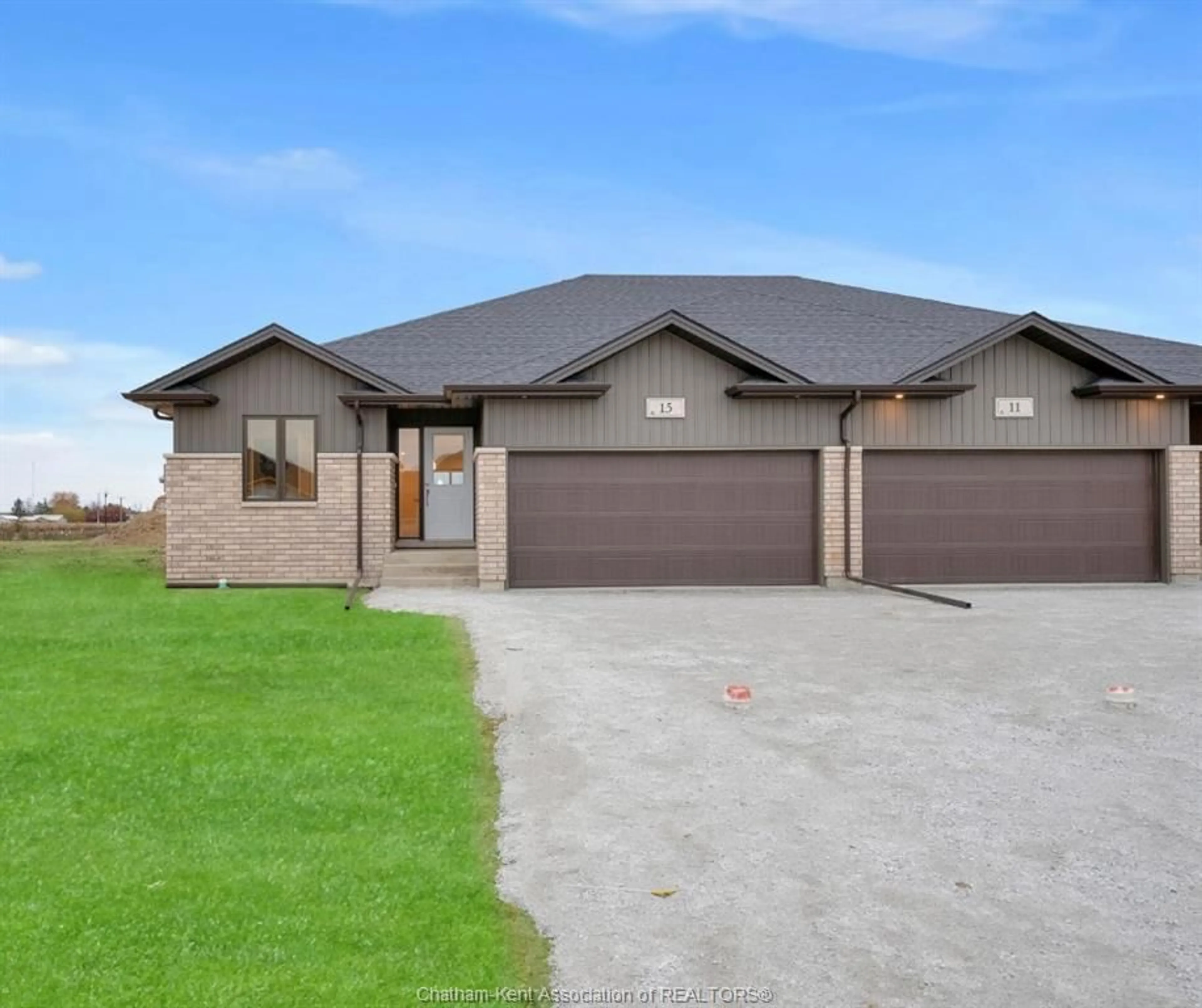 Home with brick exterior material, street for 23 Cornerstone Pl, Chatham Ontario N7M 0V8