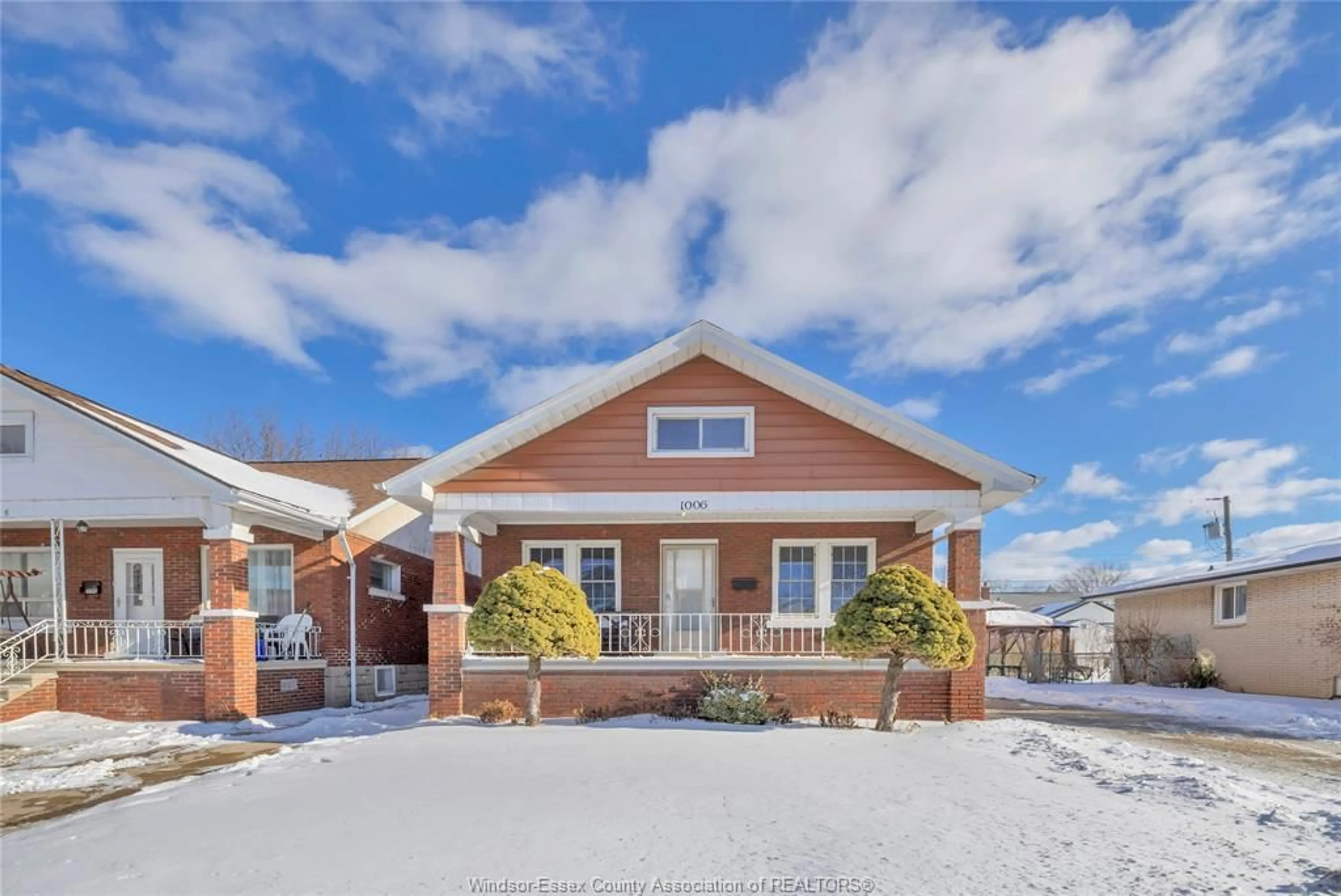 Home with brick exterior material, street for 1006 PILLETTE, Windsor Ontario N8Y 3B6