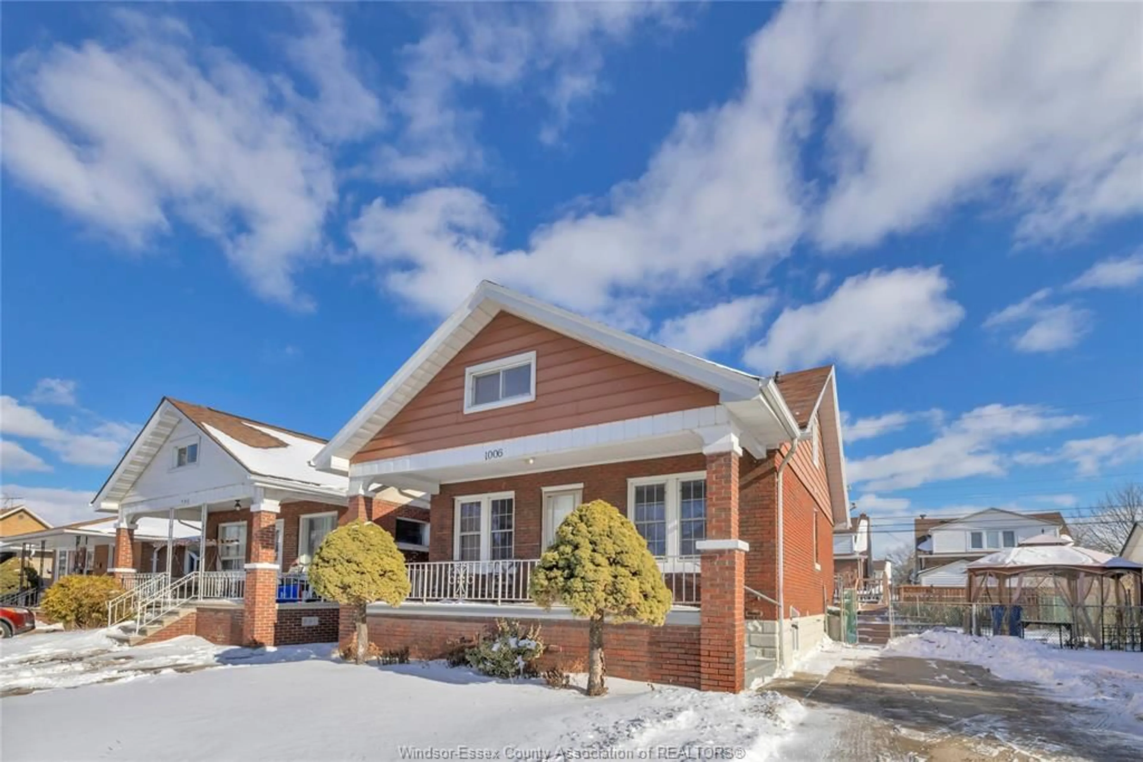 Home with brick exterior material, street for 1006 PILLETTE, Windsor Ontario N8Y 3B6