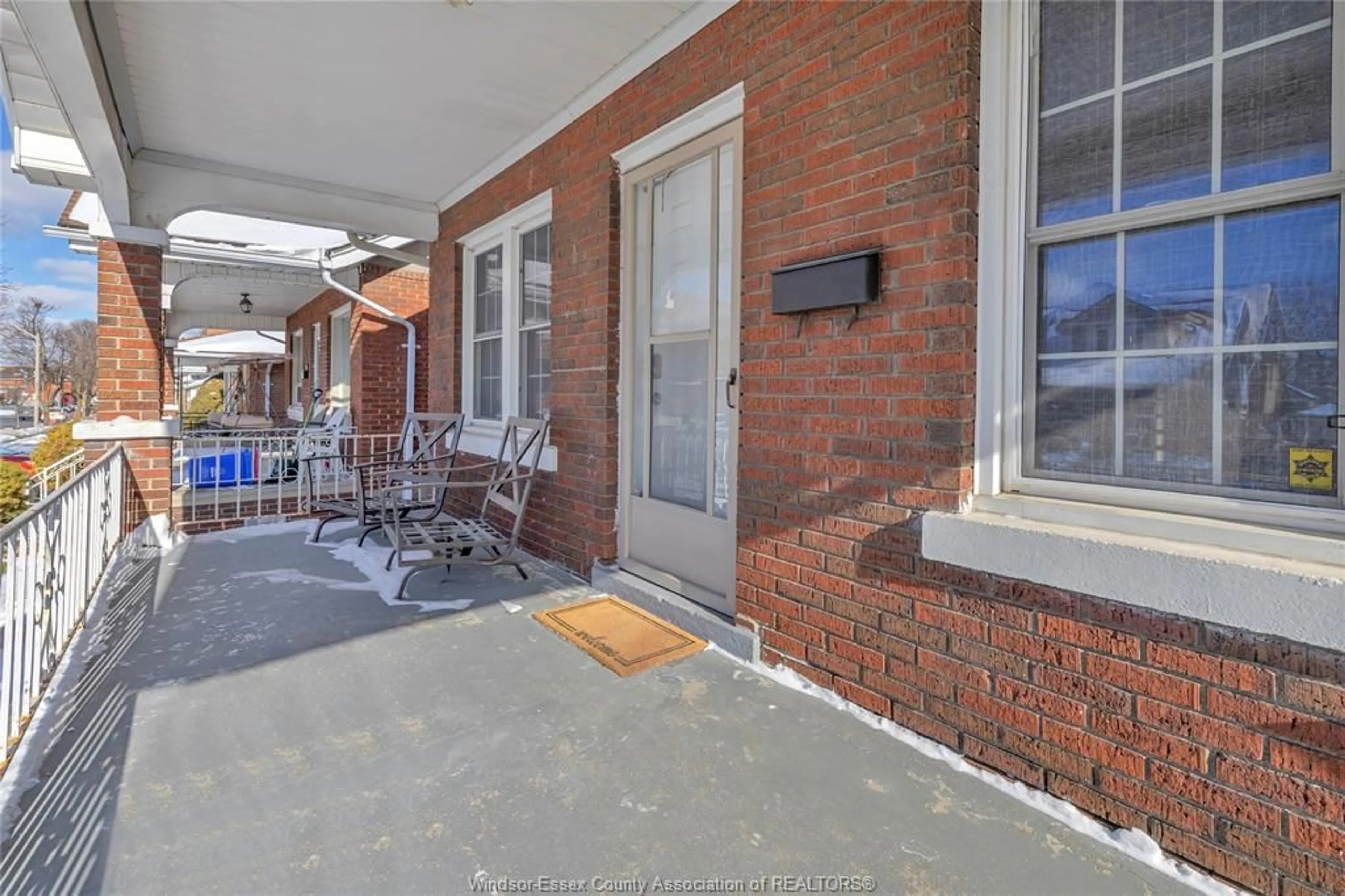 Patio, street for 1006 PILLETTE, Windsor Ontario N8Y 3B6