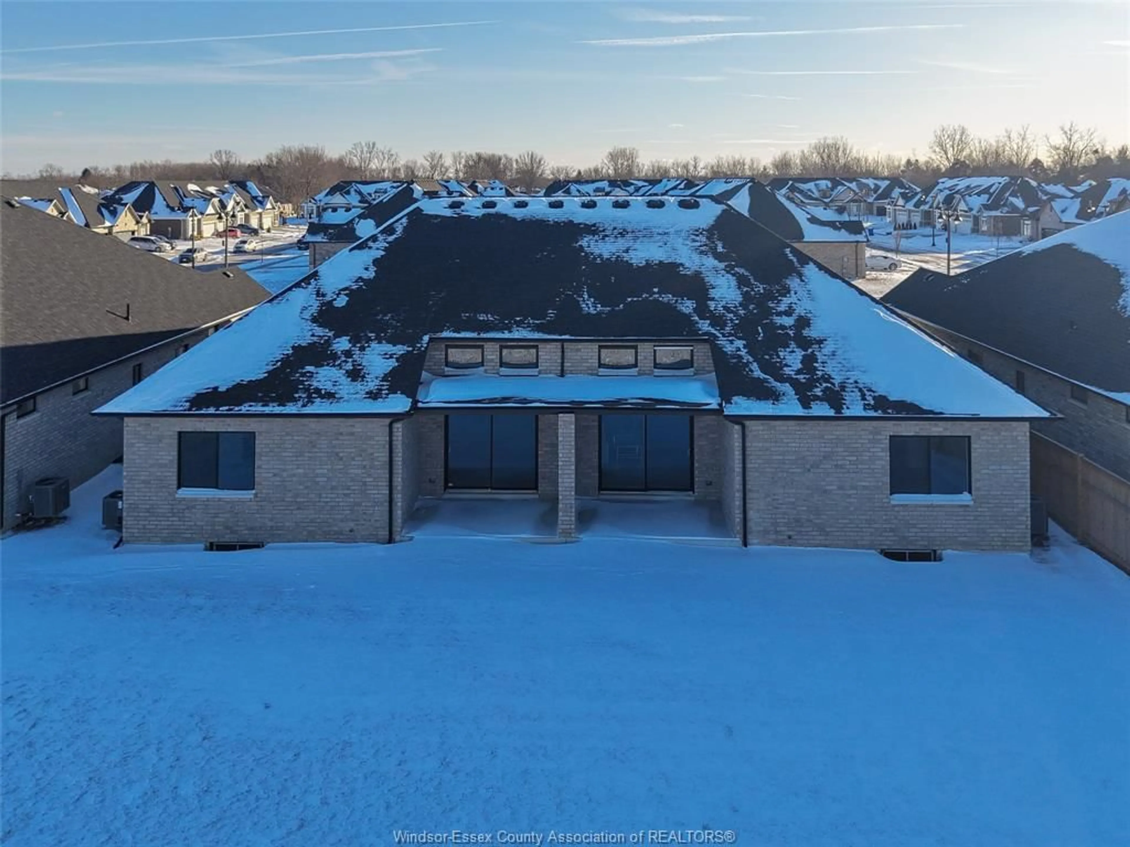 A pic from outside/outdoor area/front of a property/back of a property/a pic from drone, building for 224 MCLELLAN Ave, Amherstburg Ontario N9V 0H1