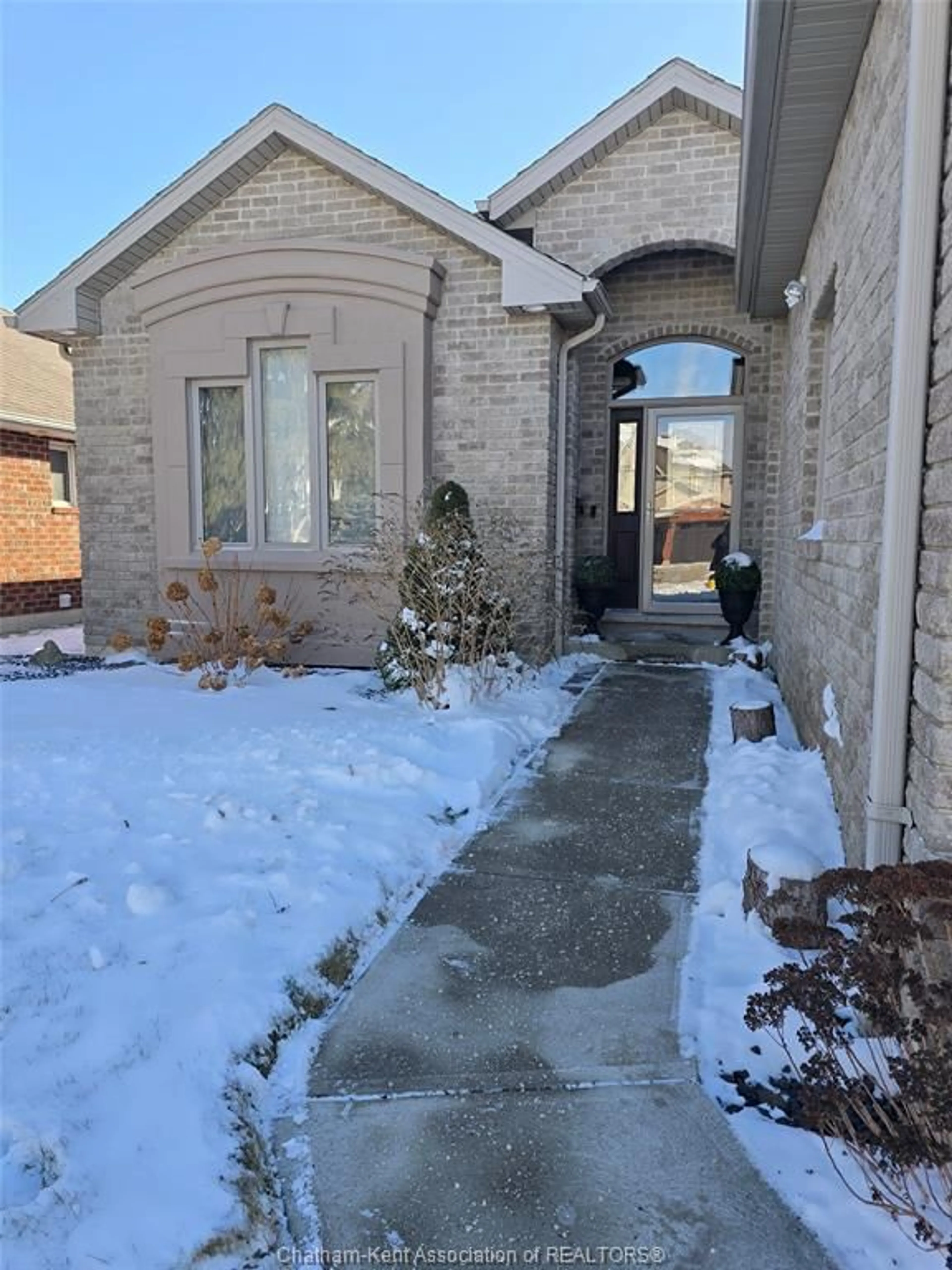 Unknown for 60 ENCLAVE Pl, Chatham Ontario N7L 5R8