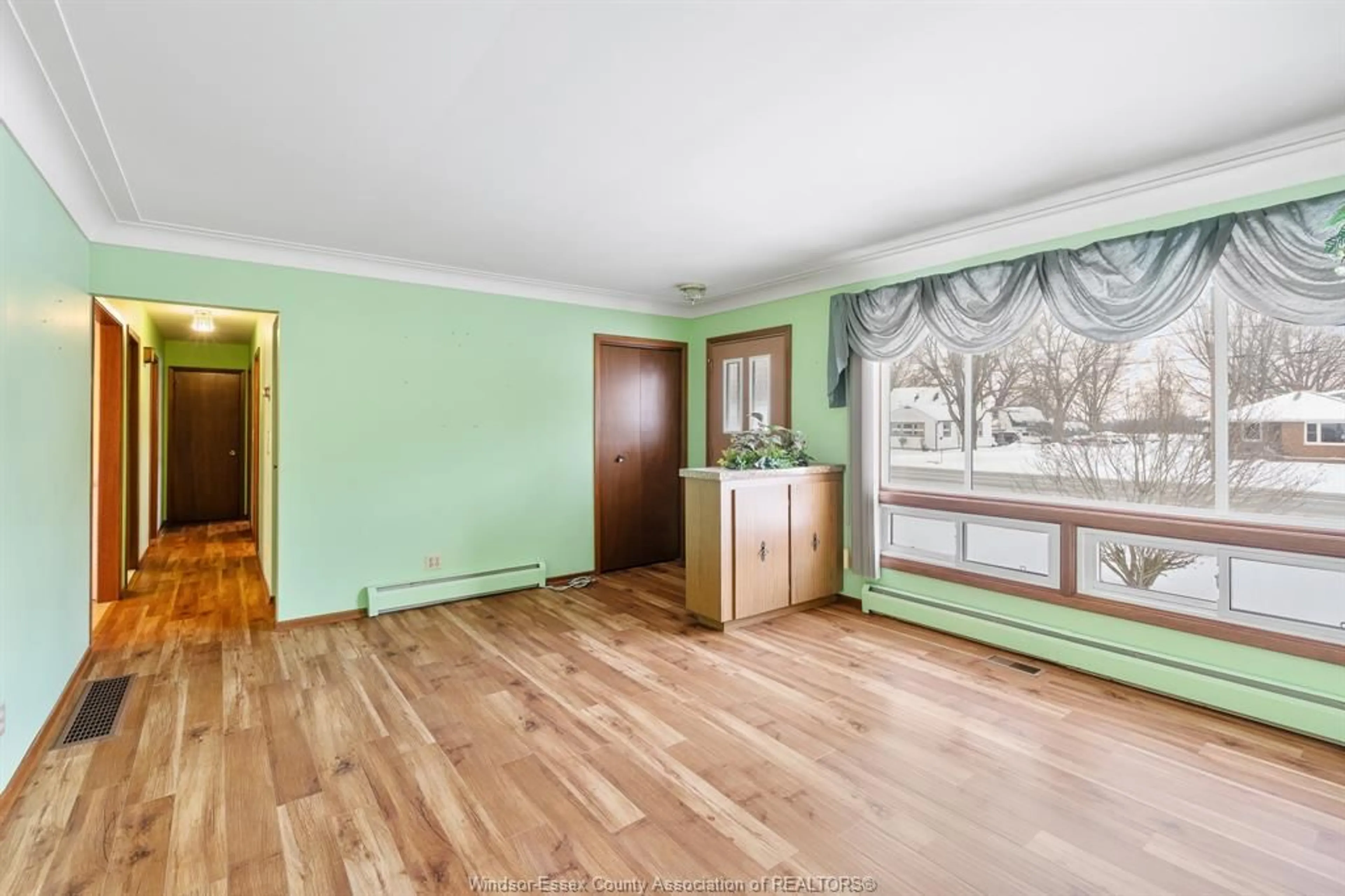 Unknown for 9520 Malden Rd, LaSalle Ontario N9J 2W2