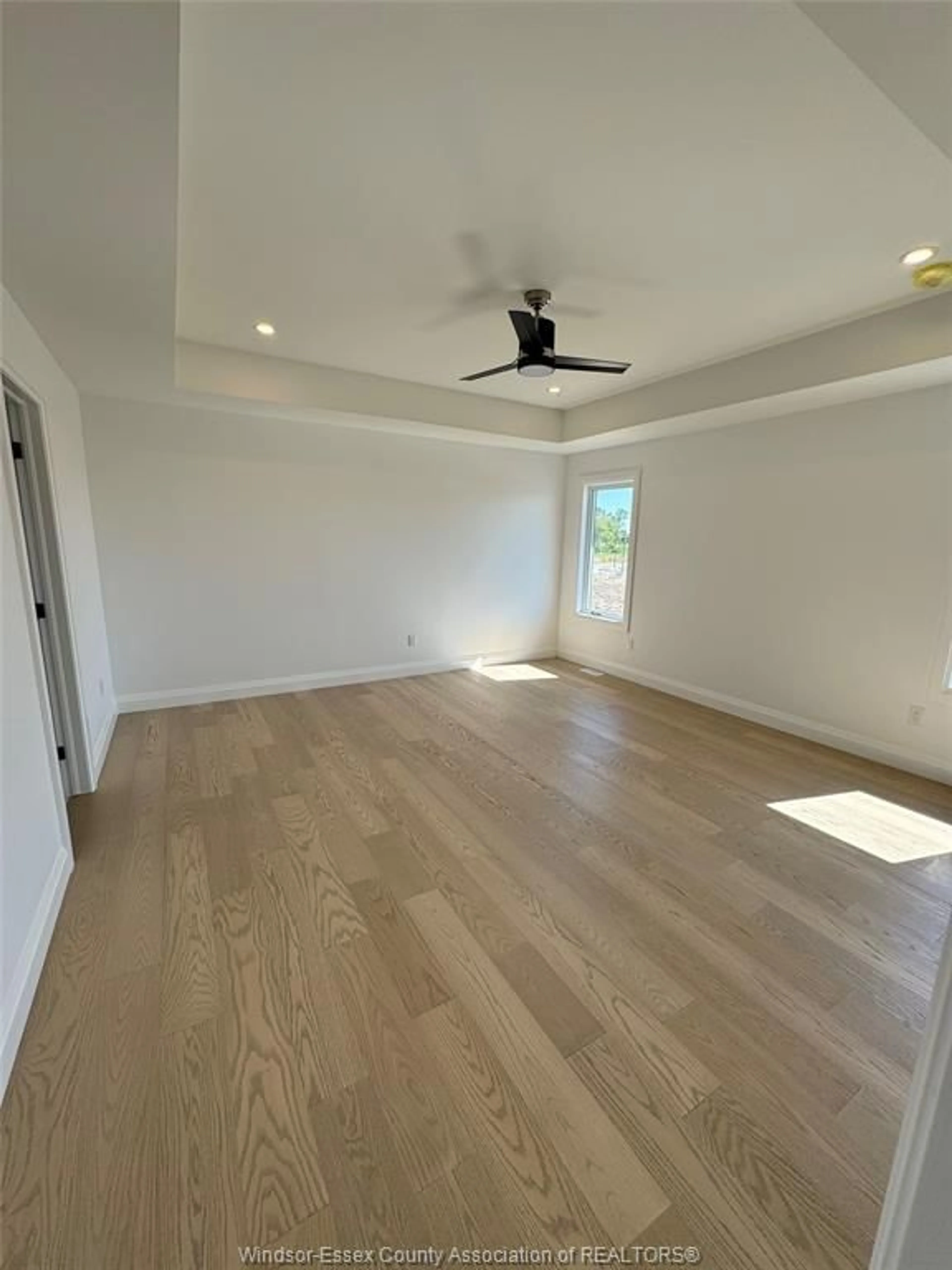 A pic of a room for 3388 TULLIO, LaSalle Ontario N9H 1H3