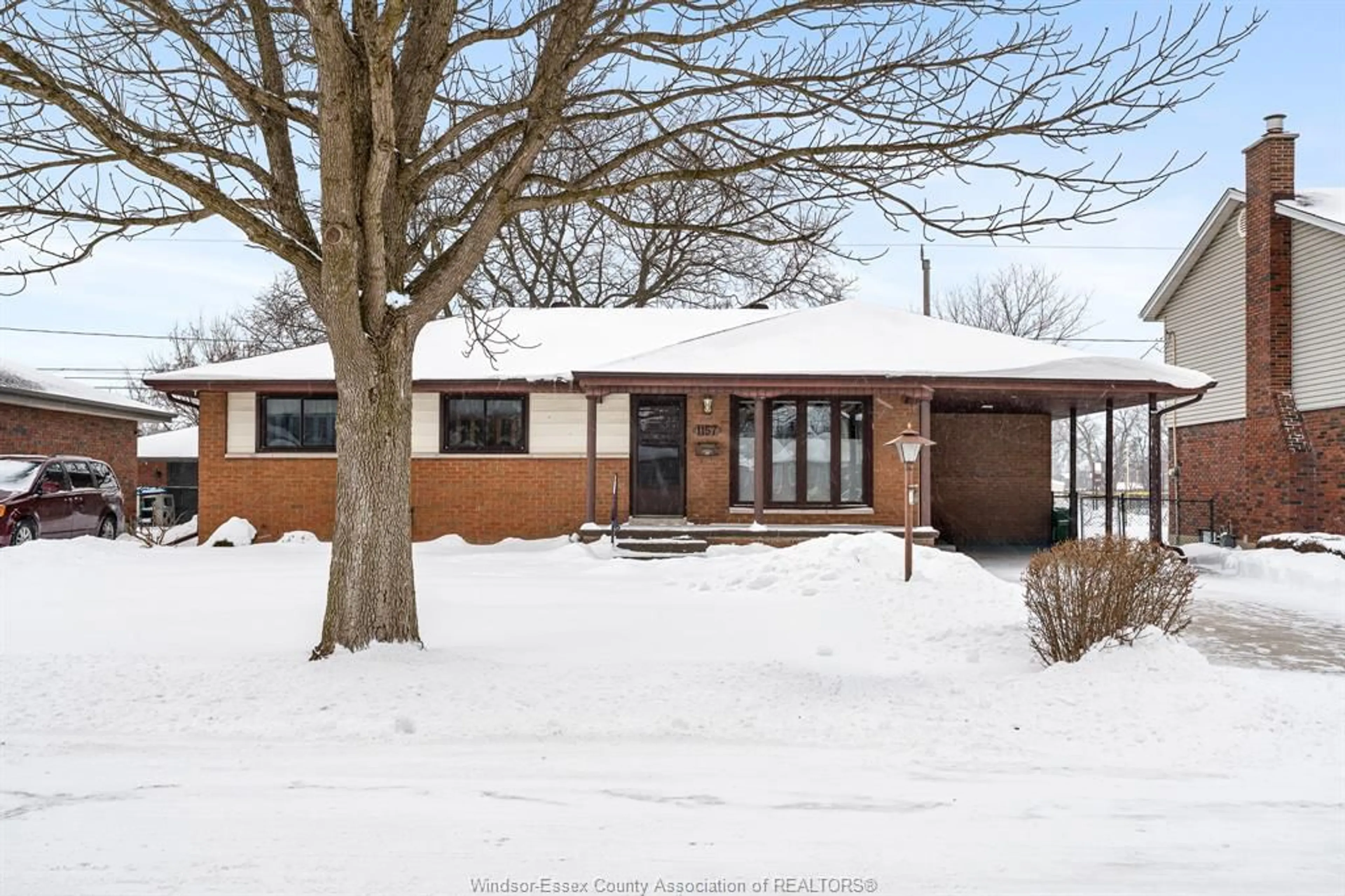 Unknown for 1157 Coventry Crt, Windsor Ontario N8S 2W8