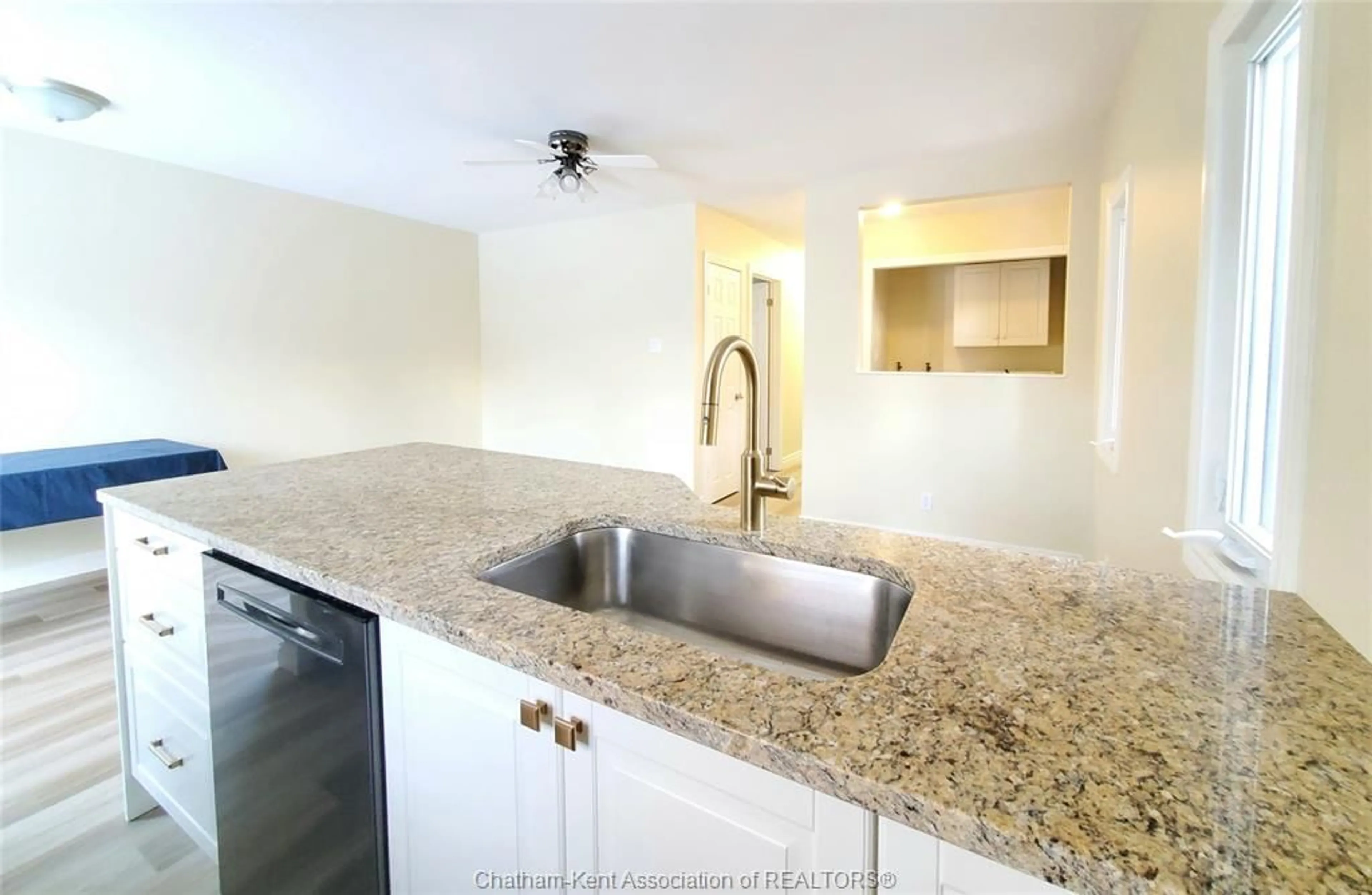 Standard kitchen, unknown for 36 Tissiman Ave, Chatham Ontario N7M 4G5