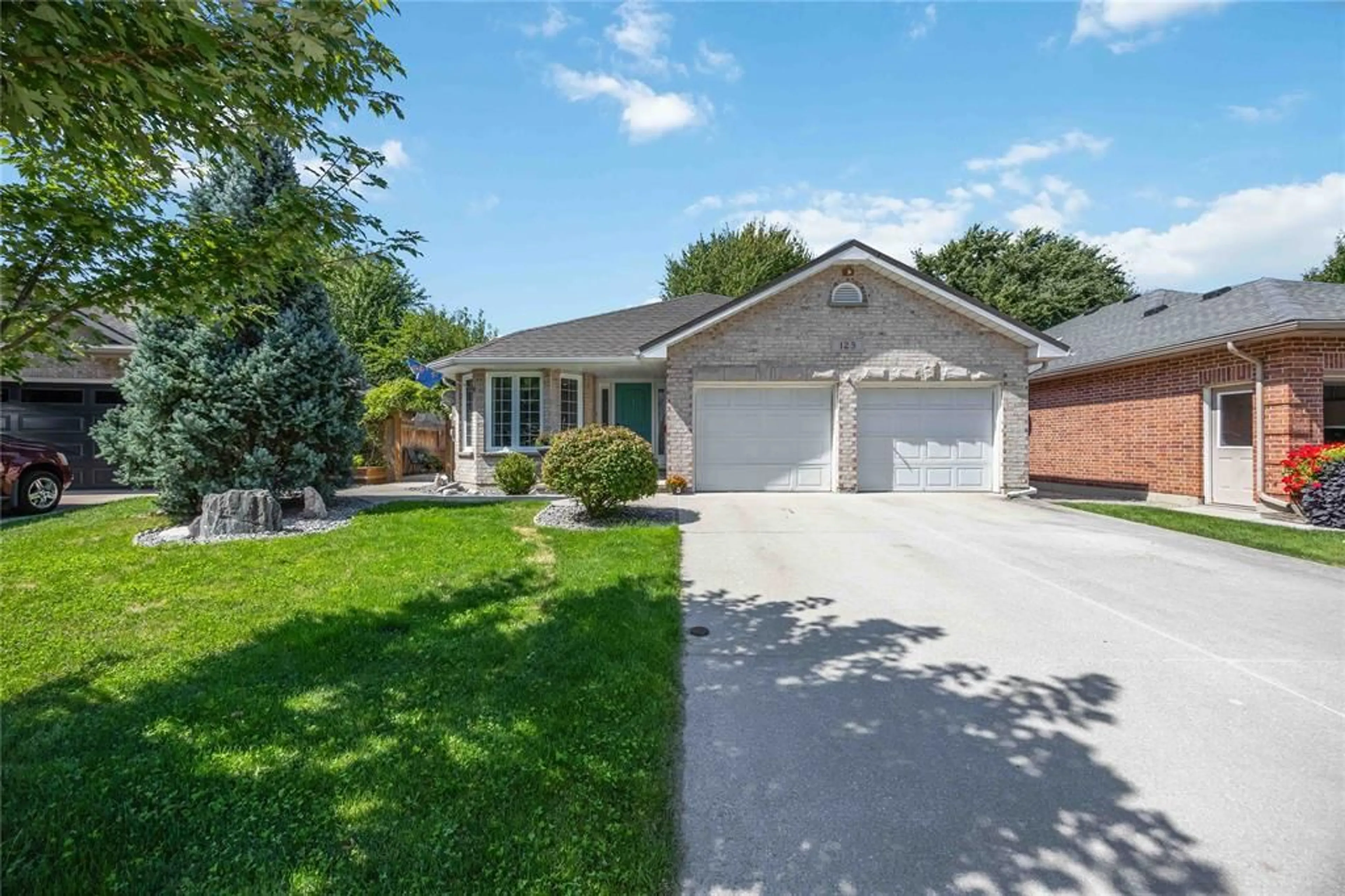 Unknown for 123 Cassandra Blvd, Sarnia Ontario N7S 6N1