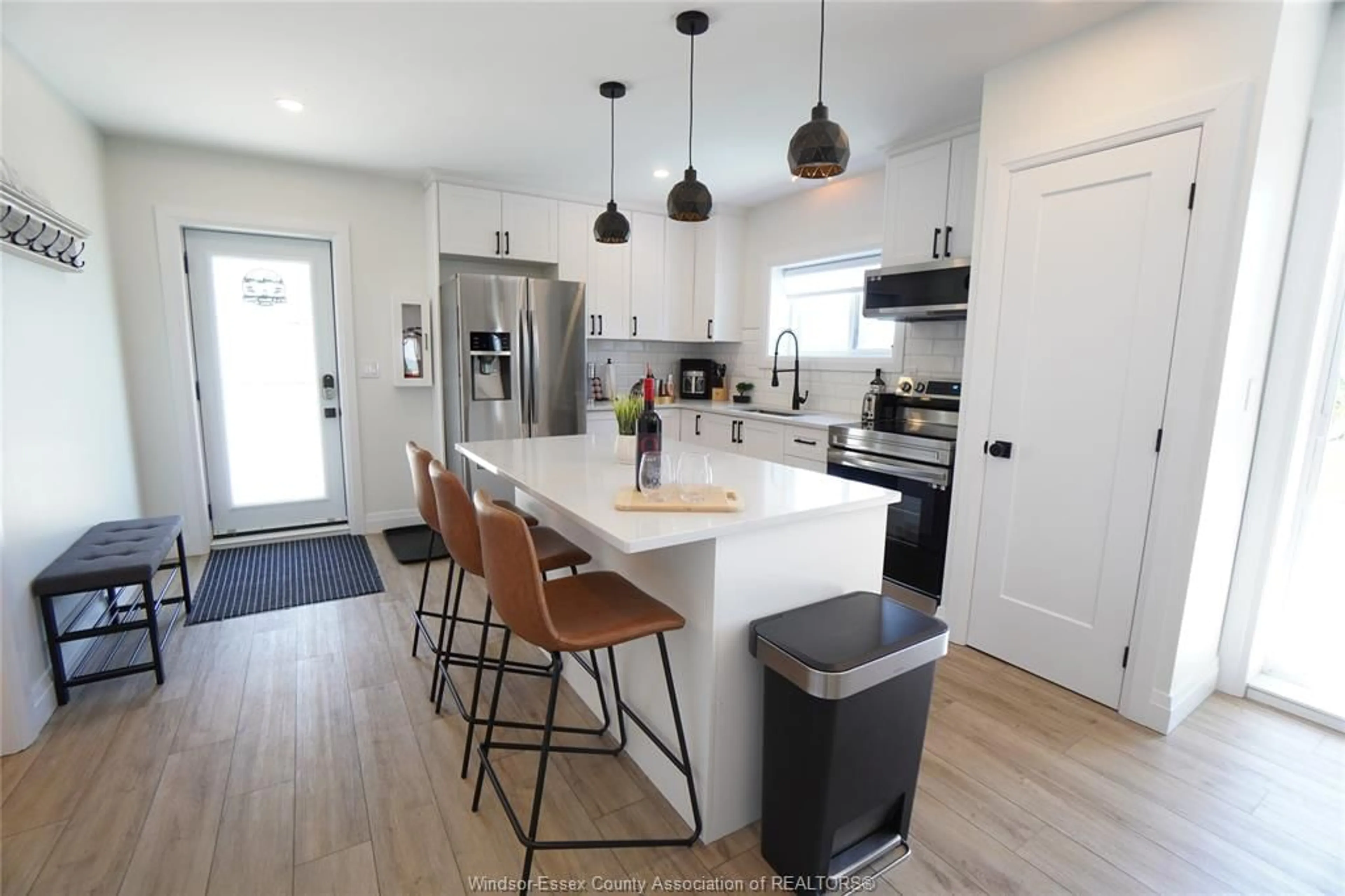 Open concept kitchen, unknown for 19 LEVERGOOD Lane, Amherstburg Ontario N0R 1G0