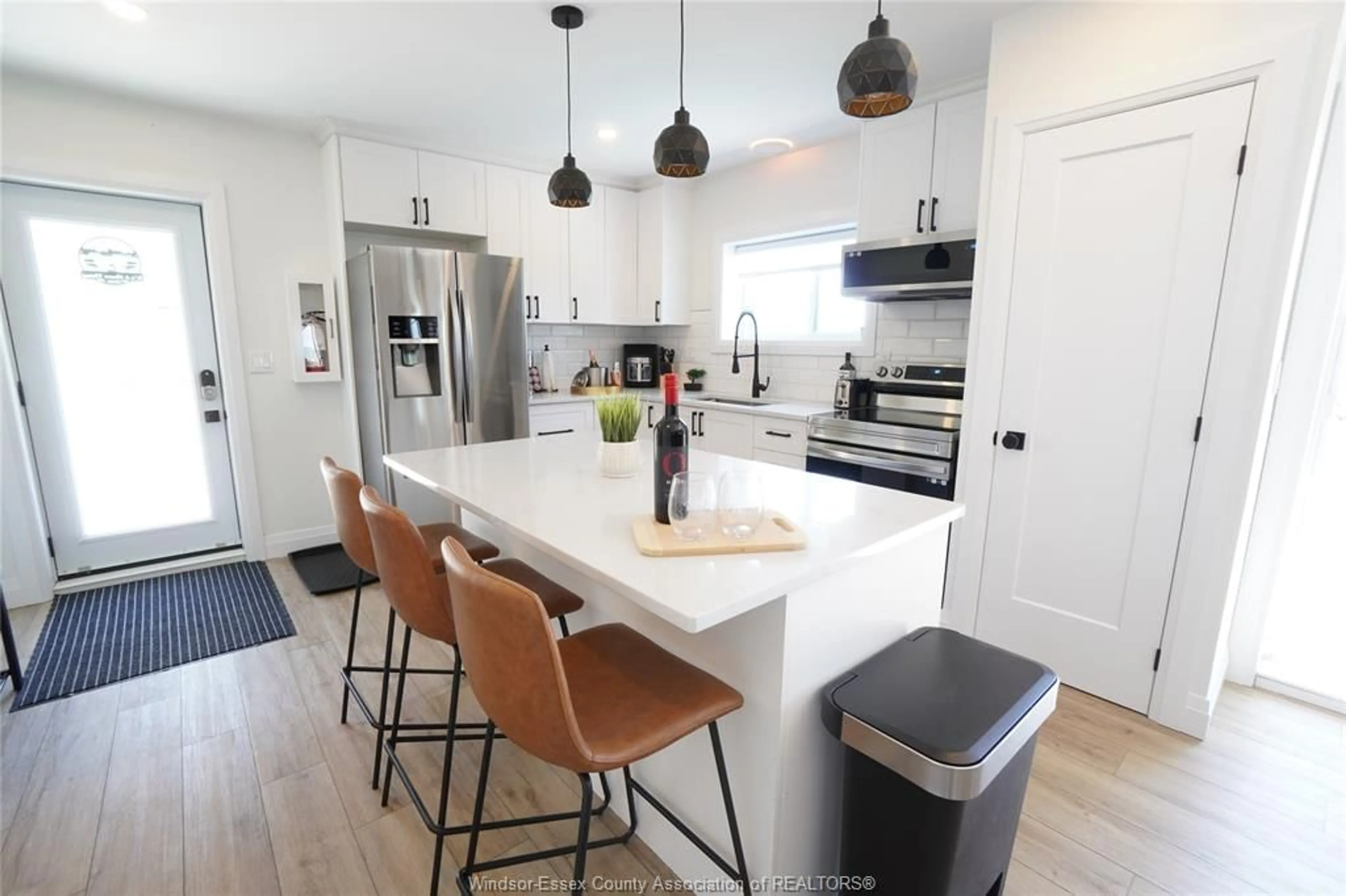 Open concept kitchen, unknown for 19 LEVERGOOD Lane, Amherstburg Ontario N0R 1G0