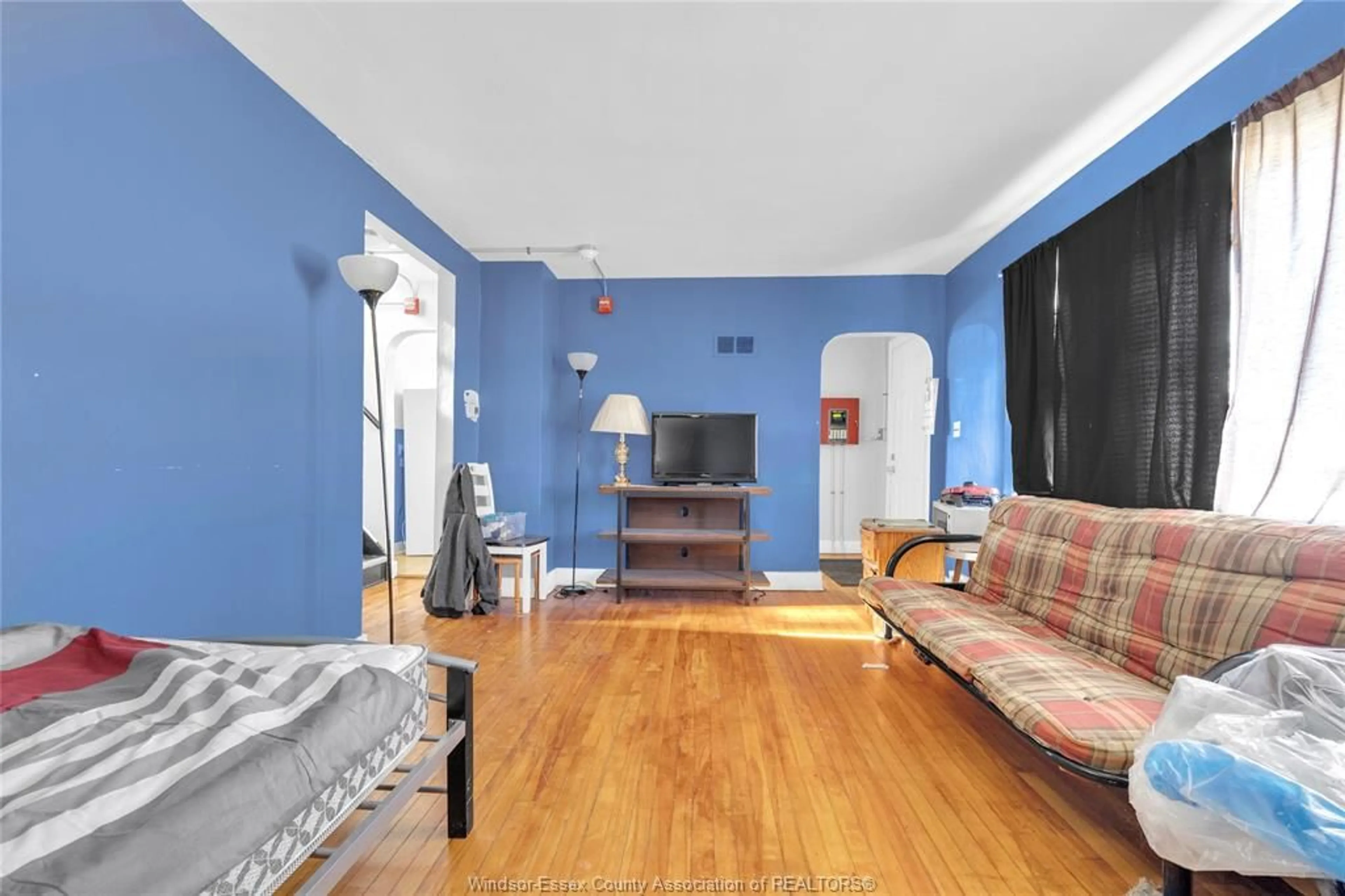 Living room with furniture, unknown for 104 MARLBOROUGH St, Leamington Ontario N8H 1X3