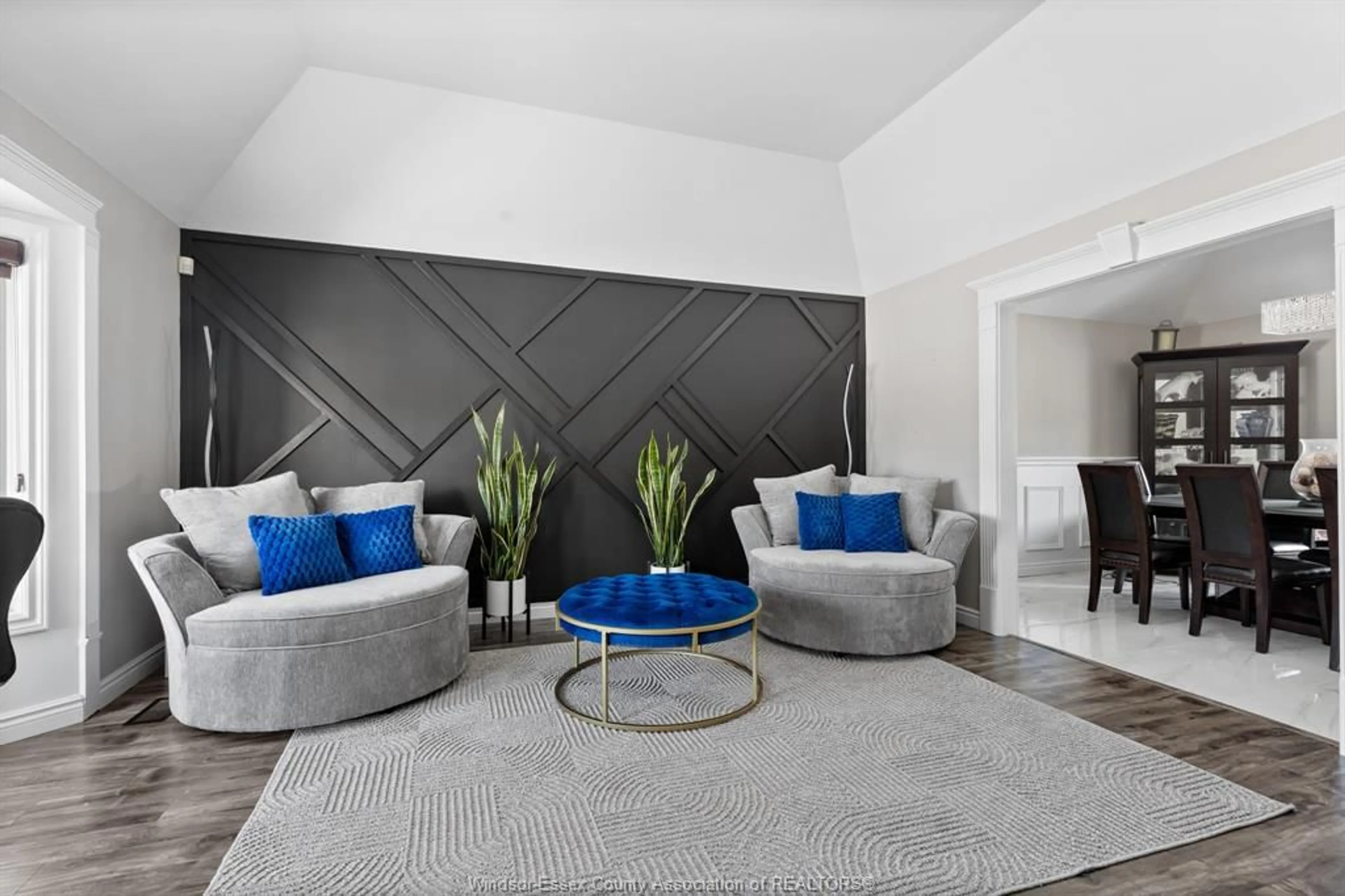 Living room with furniture, unknown for 114 GOLFWOOD, Amherstburg Ontario N9V 3Z1