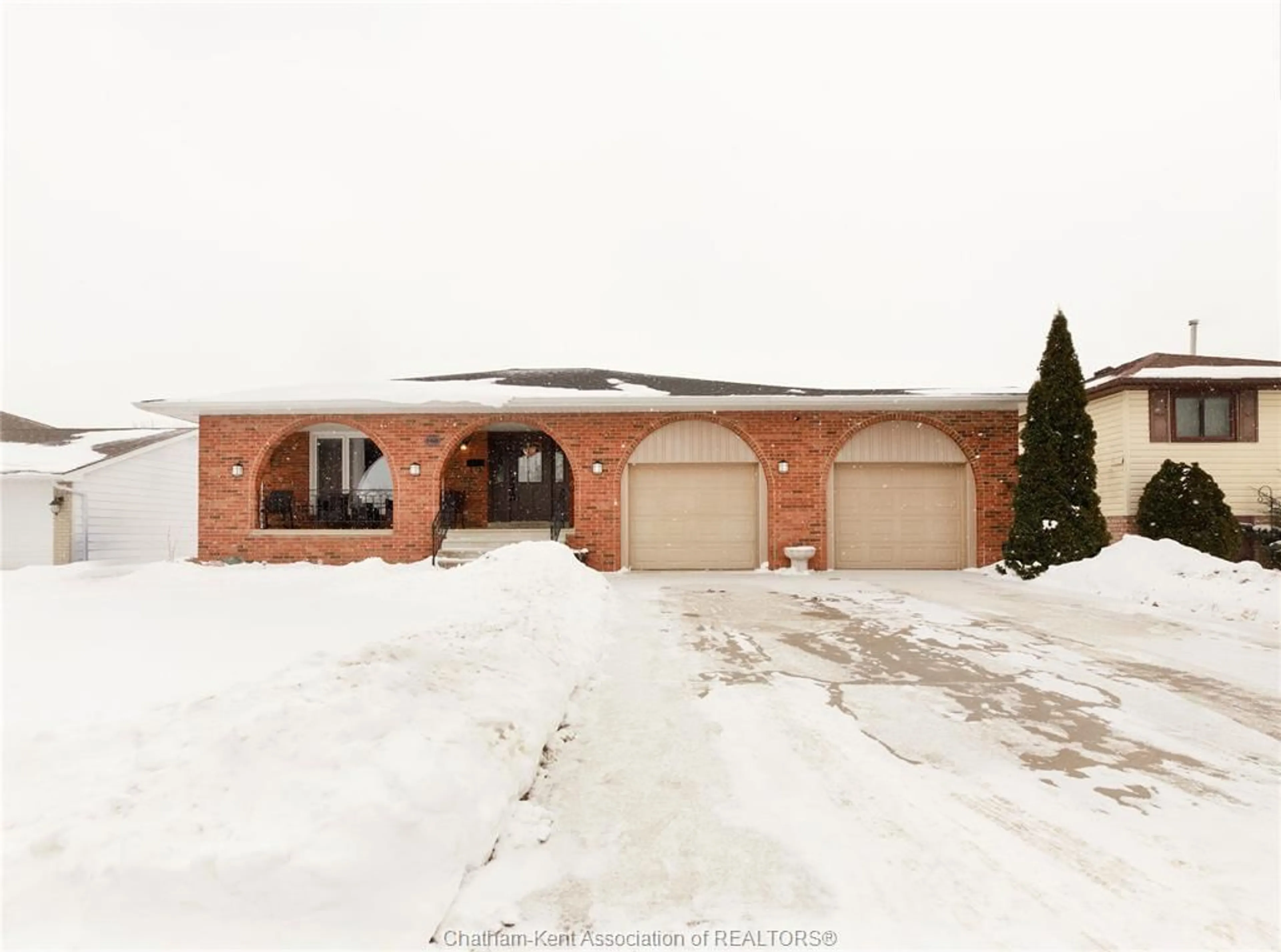 Unknown for 168 Pacific Ave, Amherstburg Ontario N9V 3E2