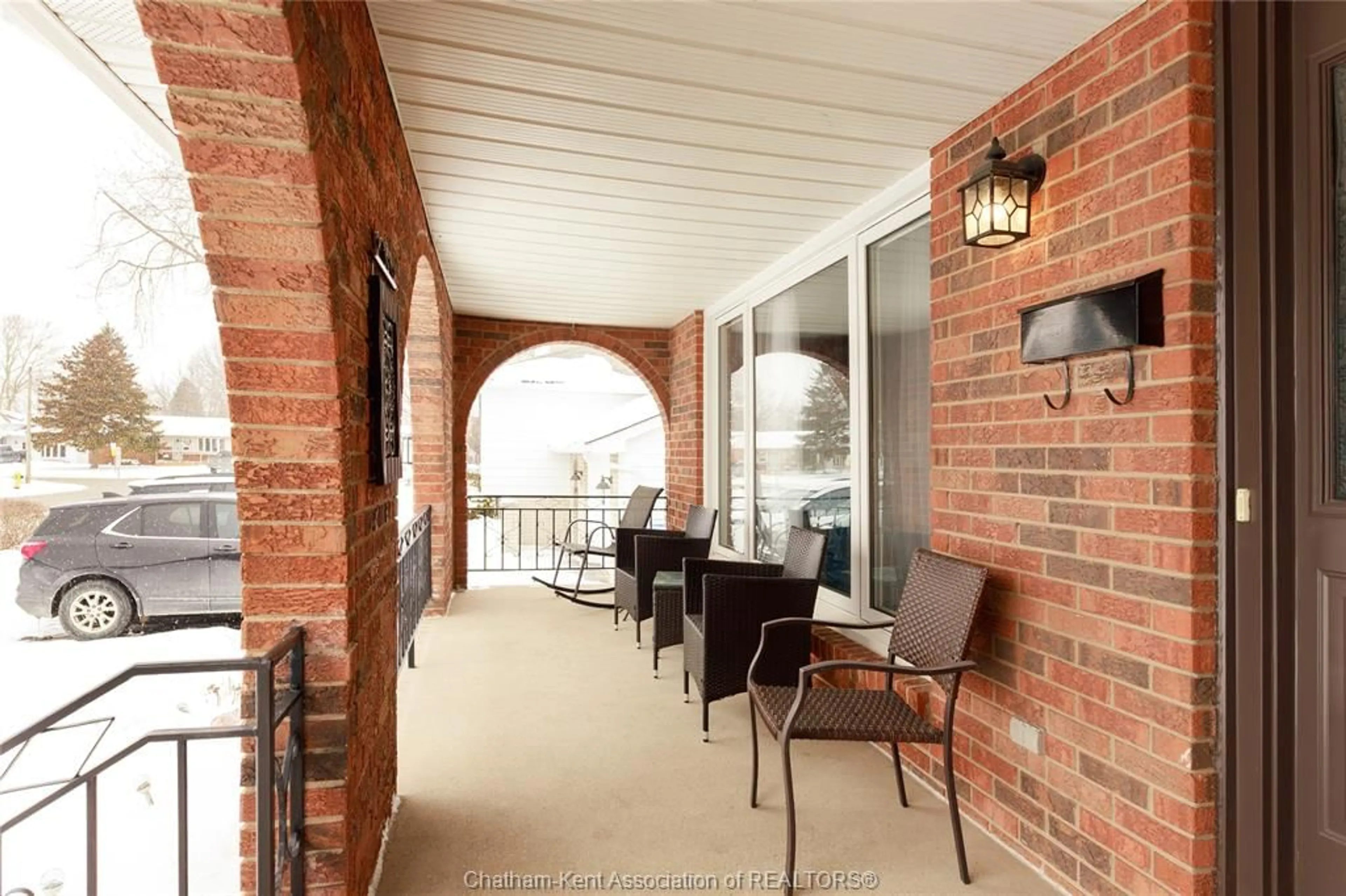 Patio, street for 168 Pacific Ave, Amherstburg Ontario N9V 3E2