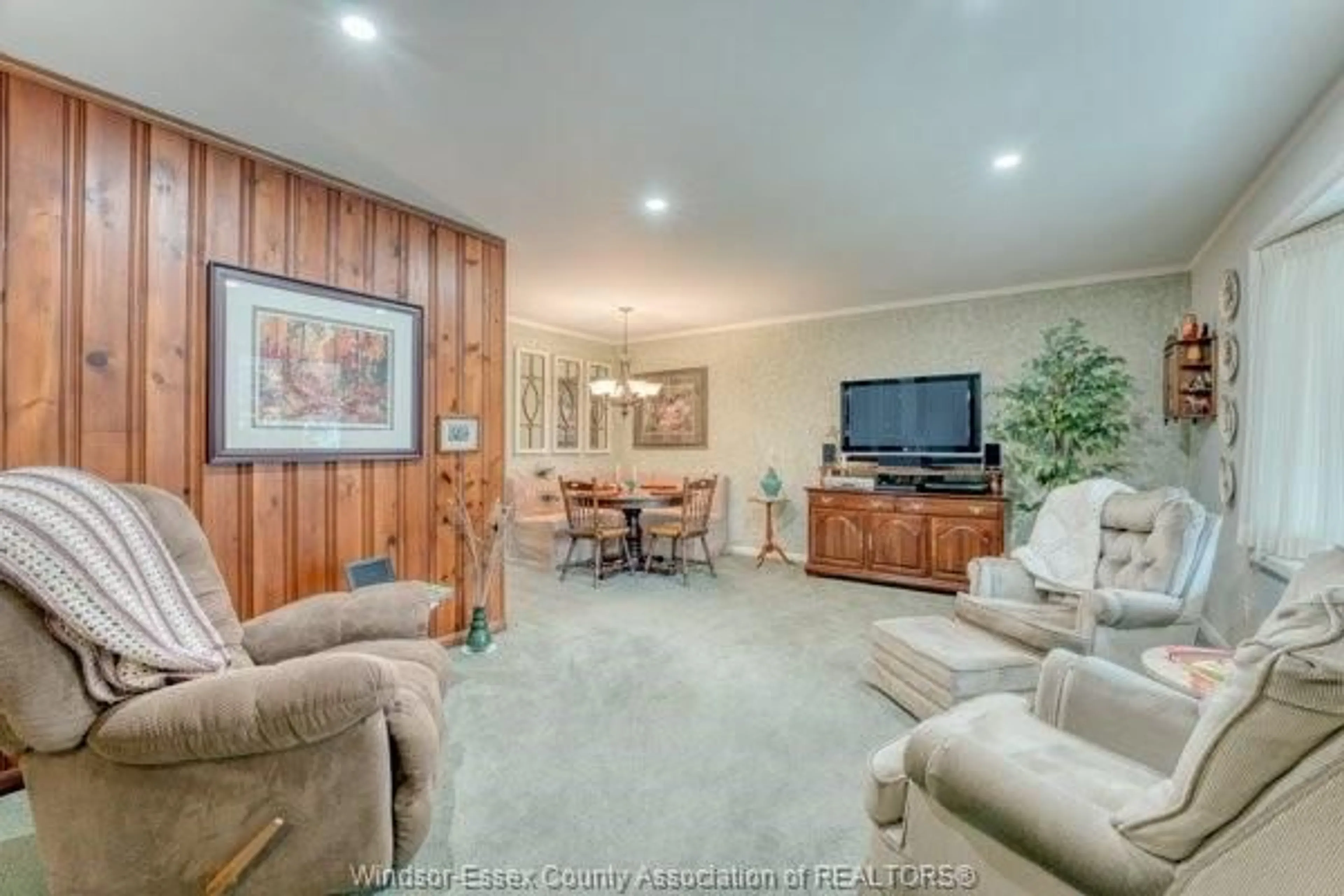 Living room with furniture, unknown for 331 BAYVIEW Cres, Kingsville Ontario N9Y 2J6