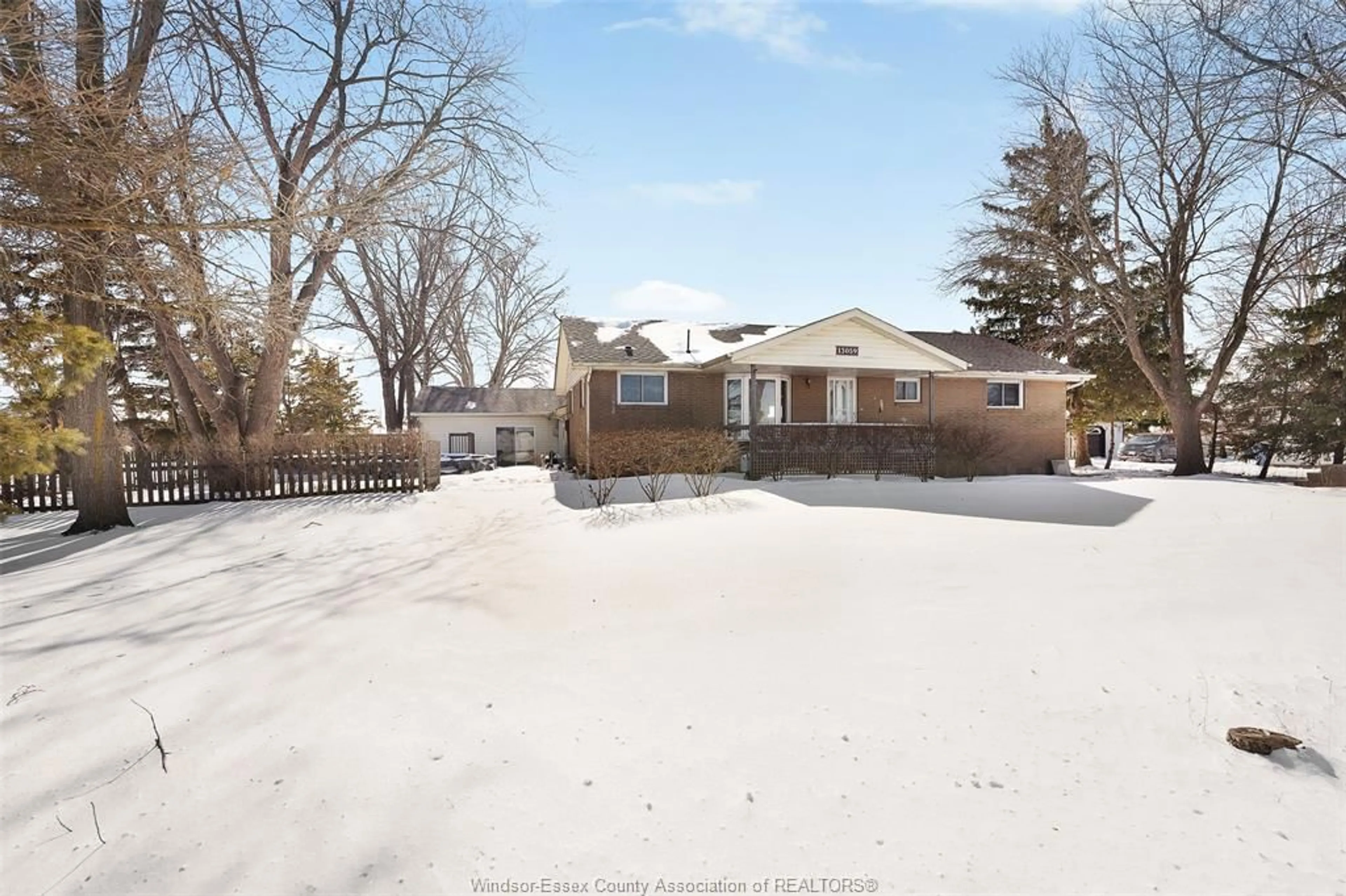 A pic from outside/outdoor area/front of a property/back of a property/a pic from drone, street for 13059 CONCESSION 13, Essex Ontario N0R 1J0