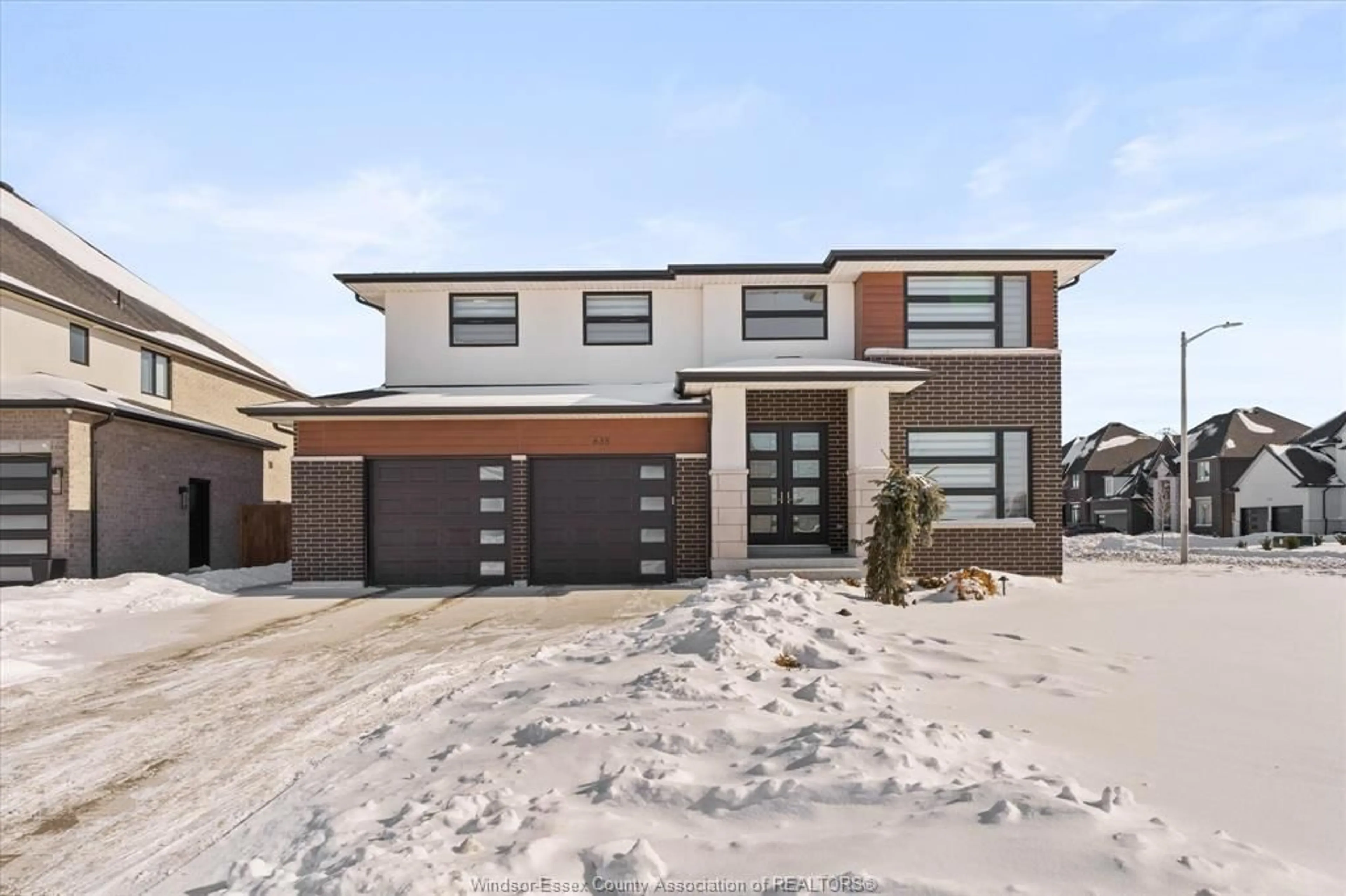 Home with brick exterior material, street for 635 MARCHE St, Lakeshore Ontario N8L 0K2