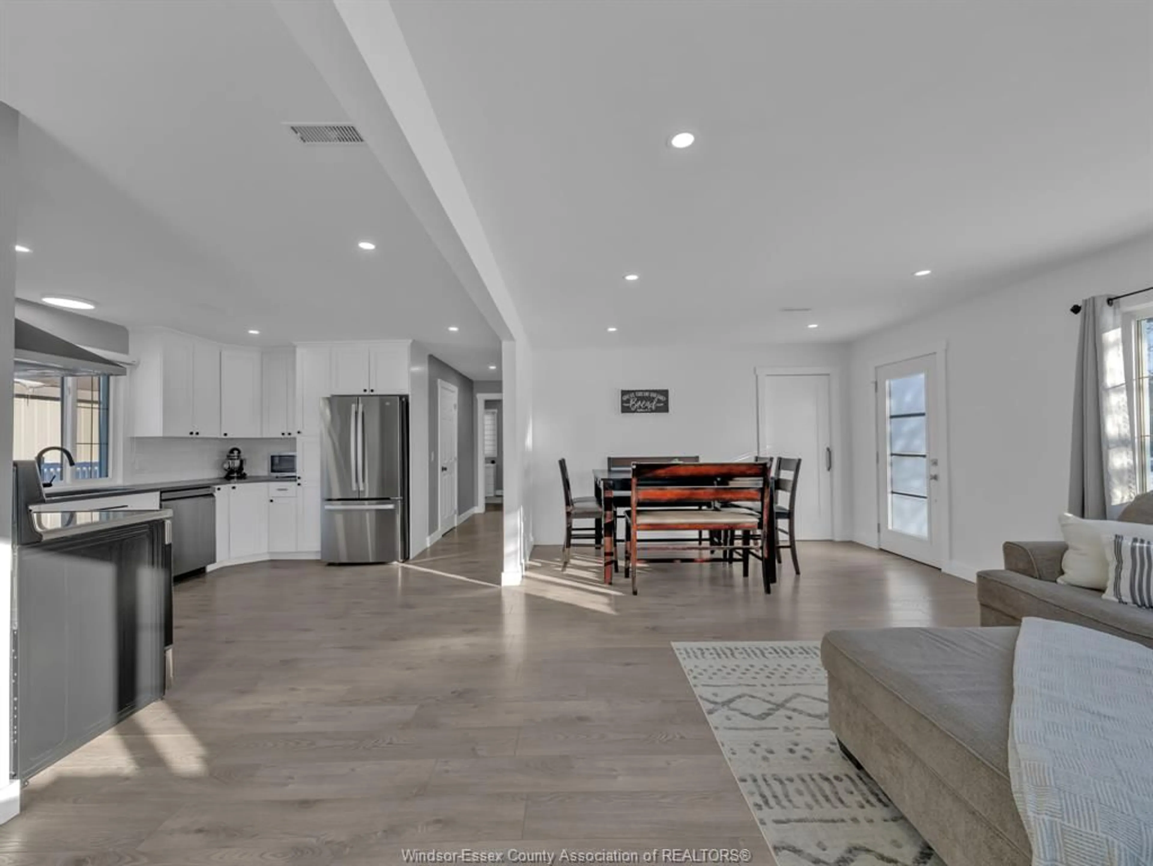 Open concept kitchen, unknown for 739 Kent Road 1, Wheatley Ontario N0P 2P0