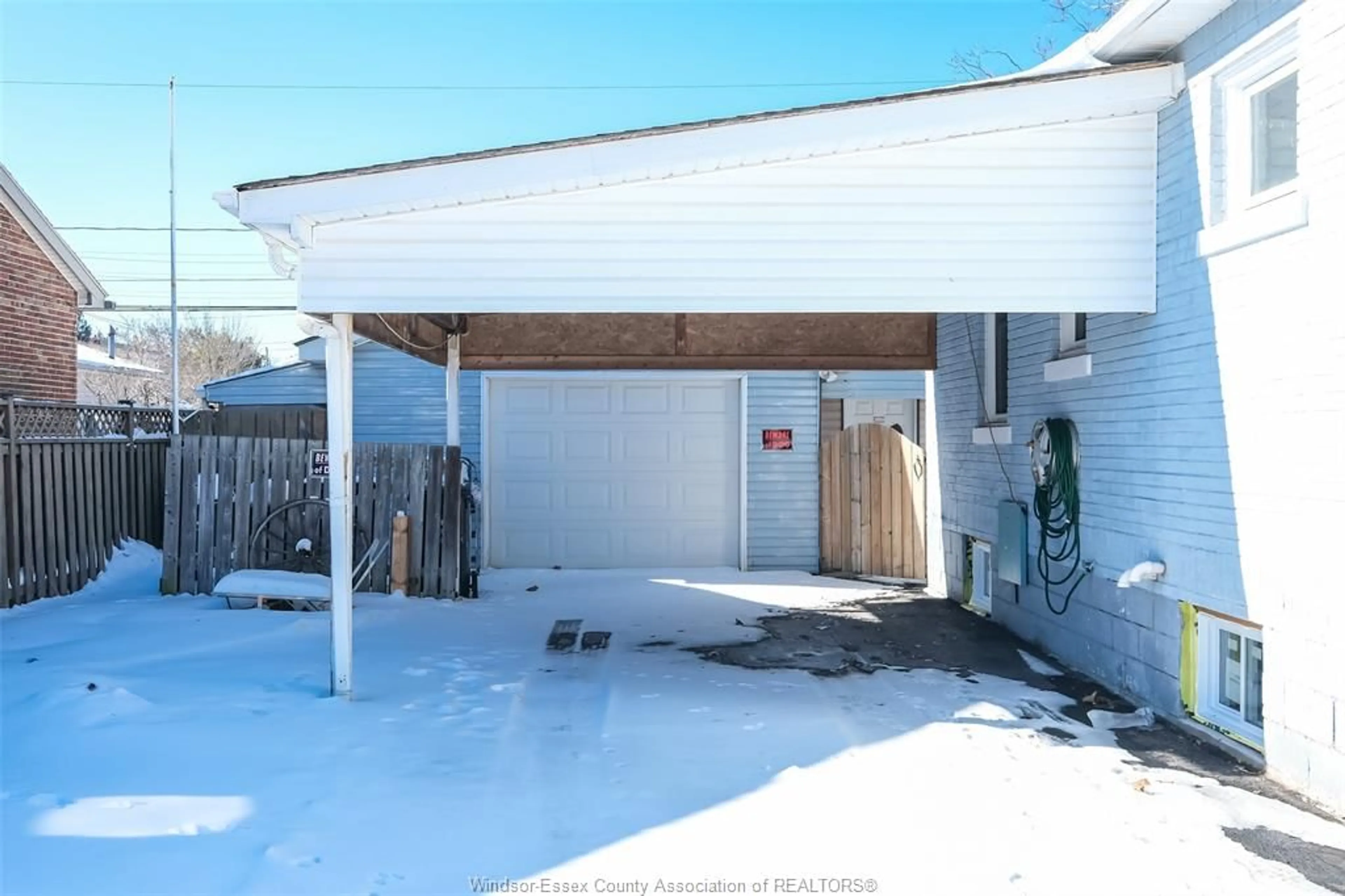 Unknown for 1603 ALBERT Rd, Windsor Ontario N8Y 3R4