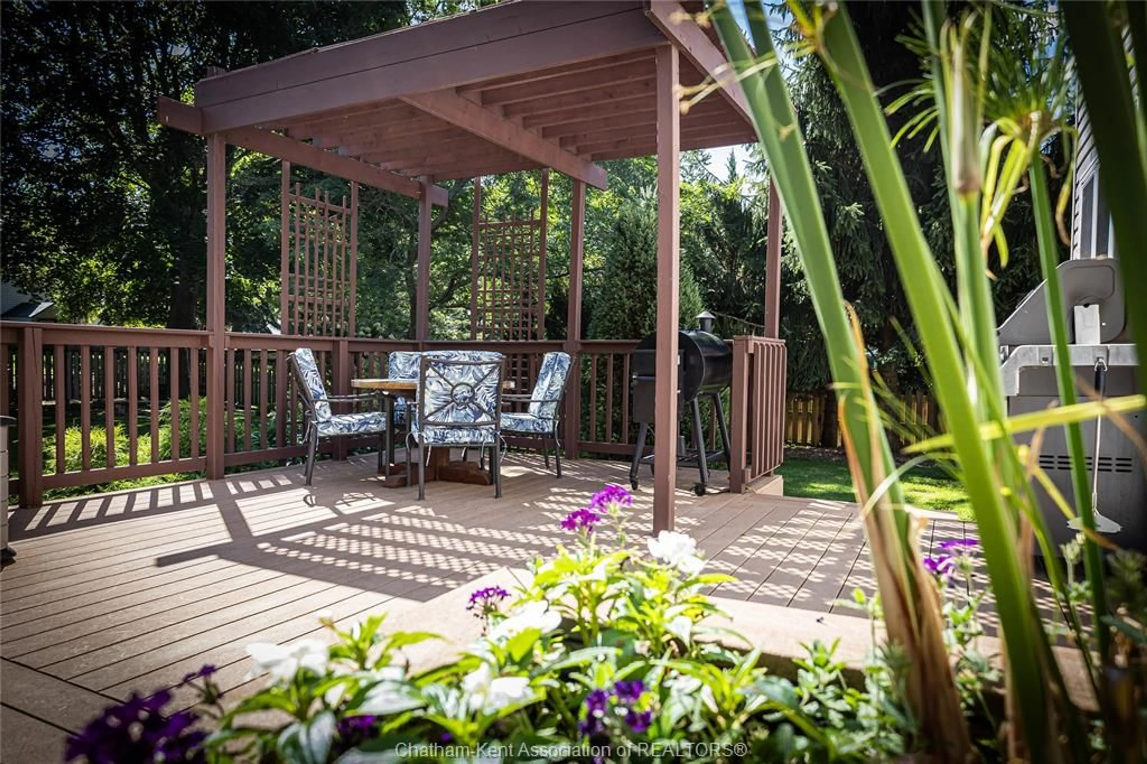 Patio, unknown for 11782 Rose Beach Line, Howard Township Ontario N0P 1X0