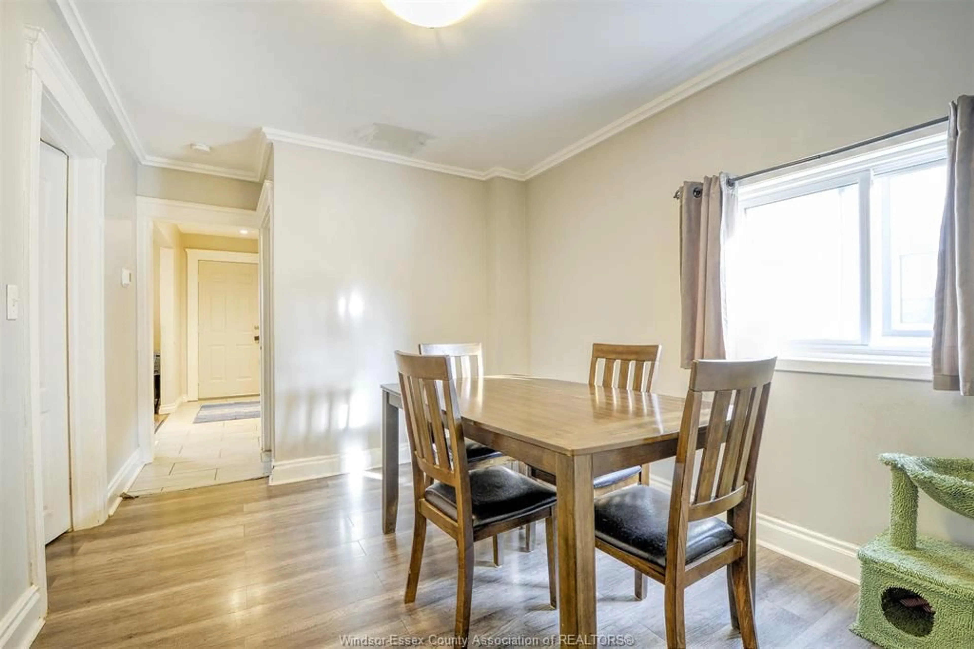 Dining room, wood/laminate floor for 1143 Langlois, Windsor Ontario N8X 3L3