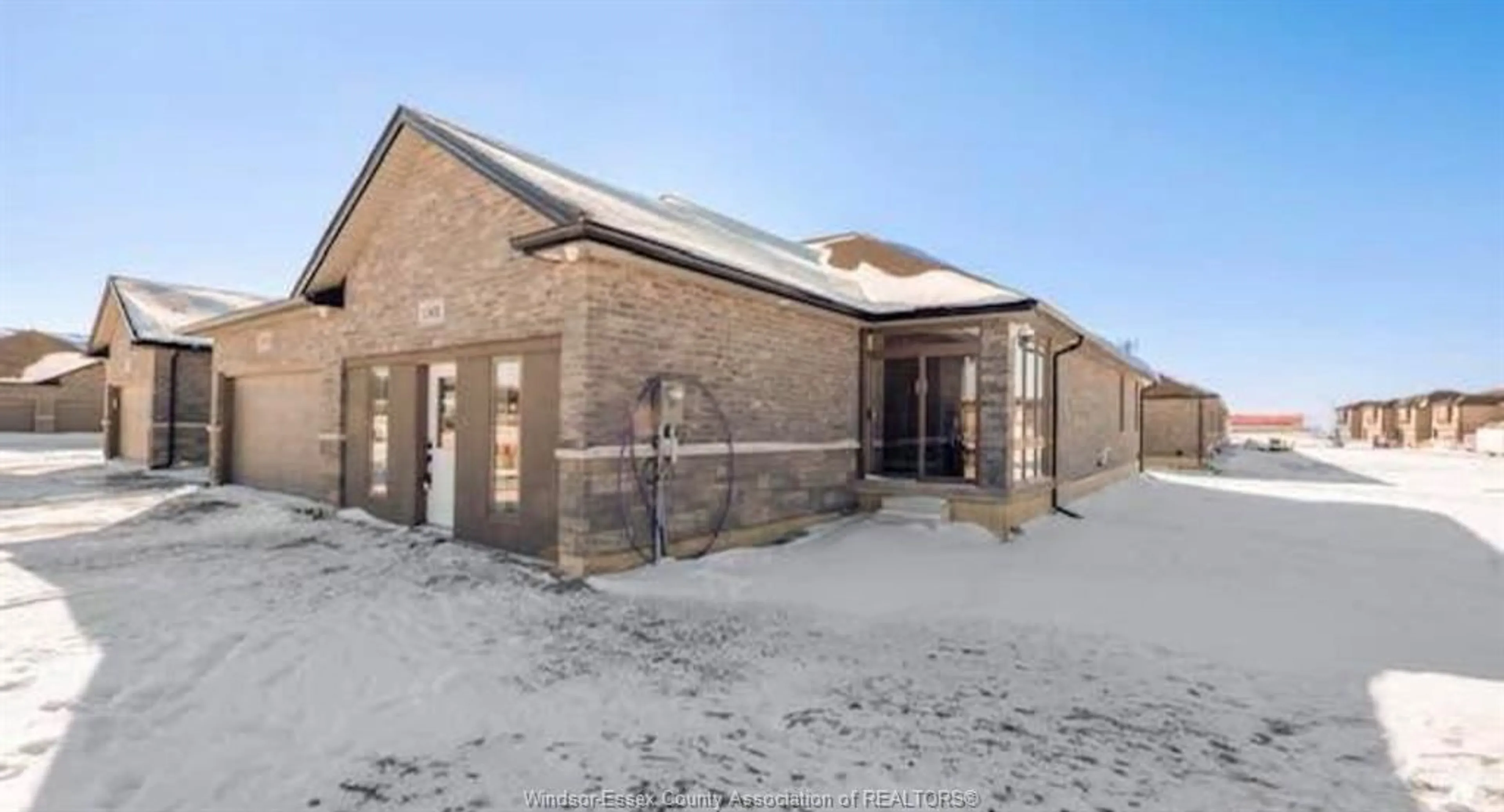 Unknown for 3501 HALLEE Cres, Windsor Ontario N8W 5P2