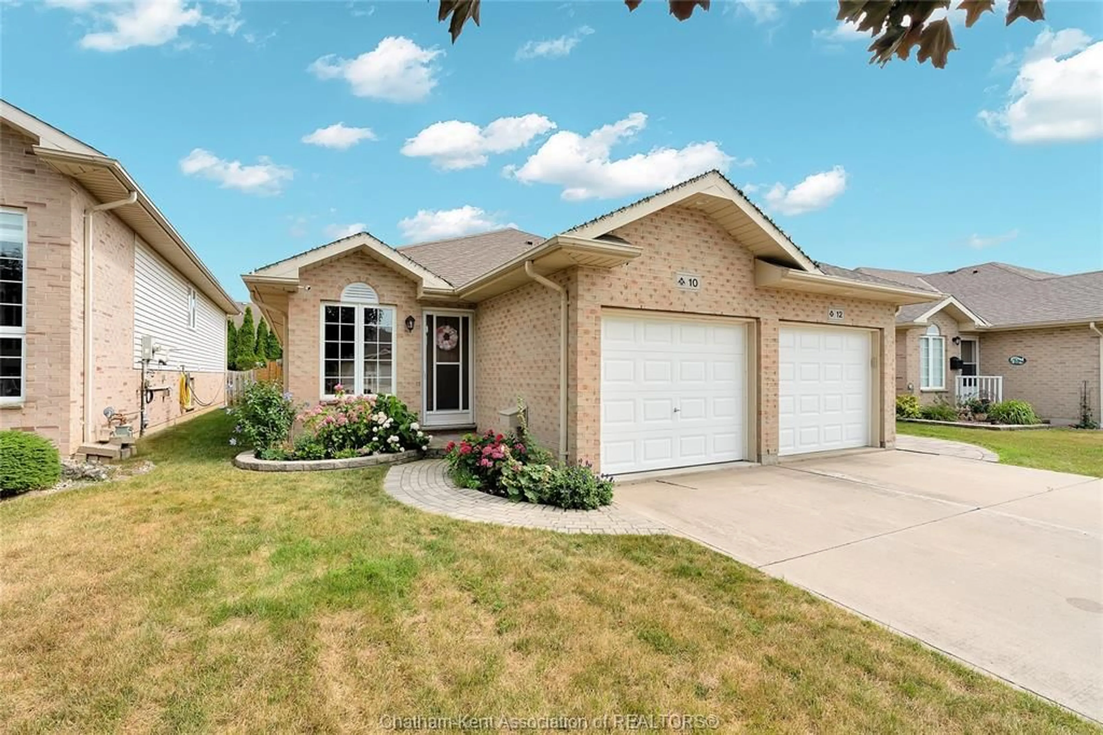 Home with brick exterior material, street for 10 Villa Crt, Chatham Ontario N7L 5P5