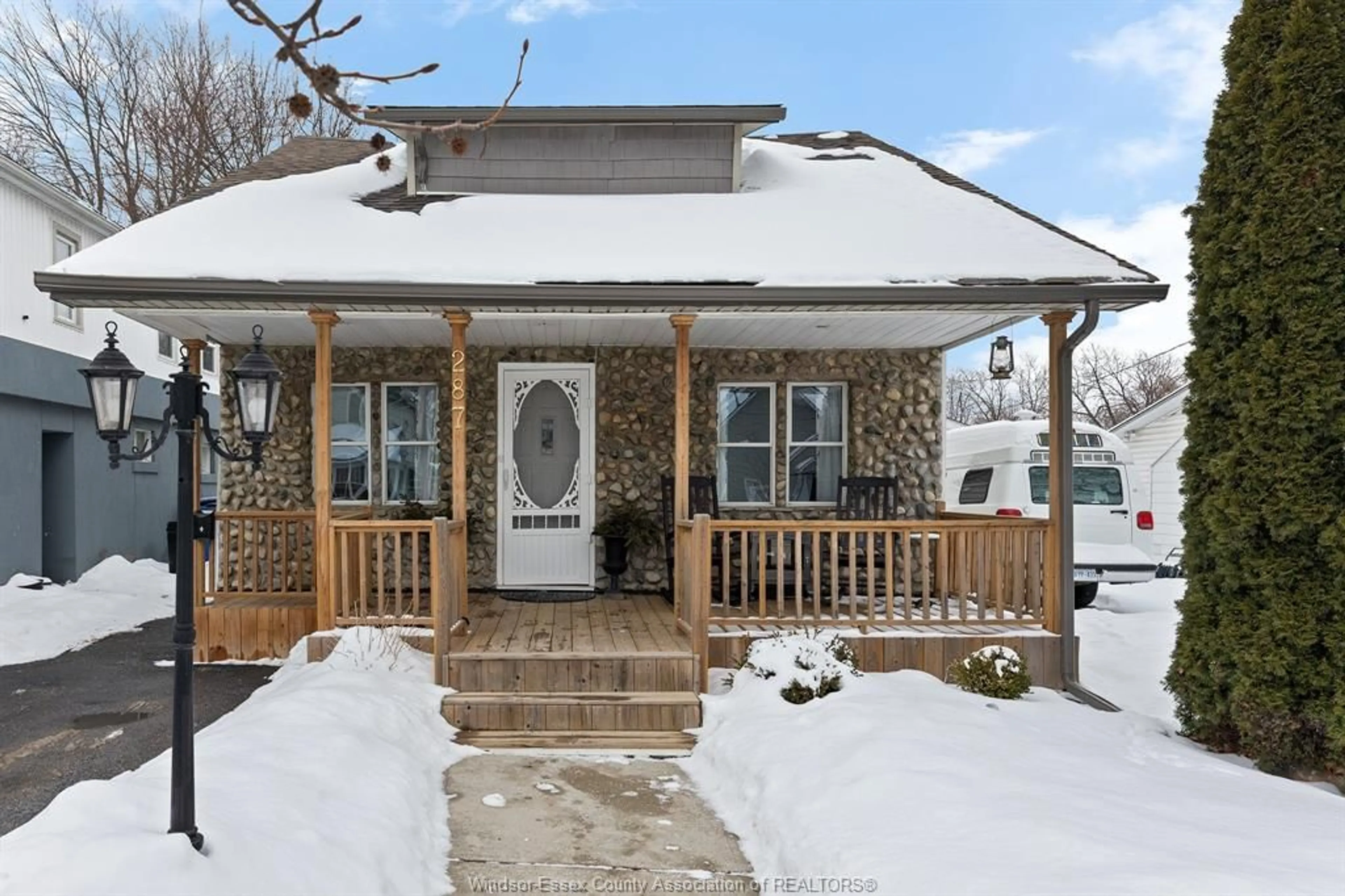 Unknown for 287 SEYMOUR St, Amherstburg Ontario N9V 2B7