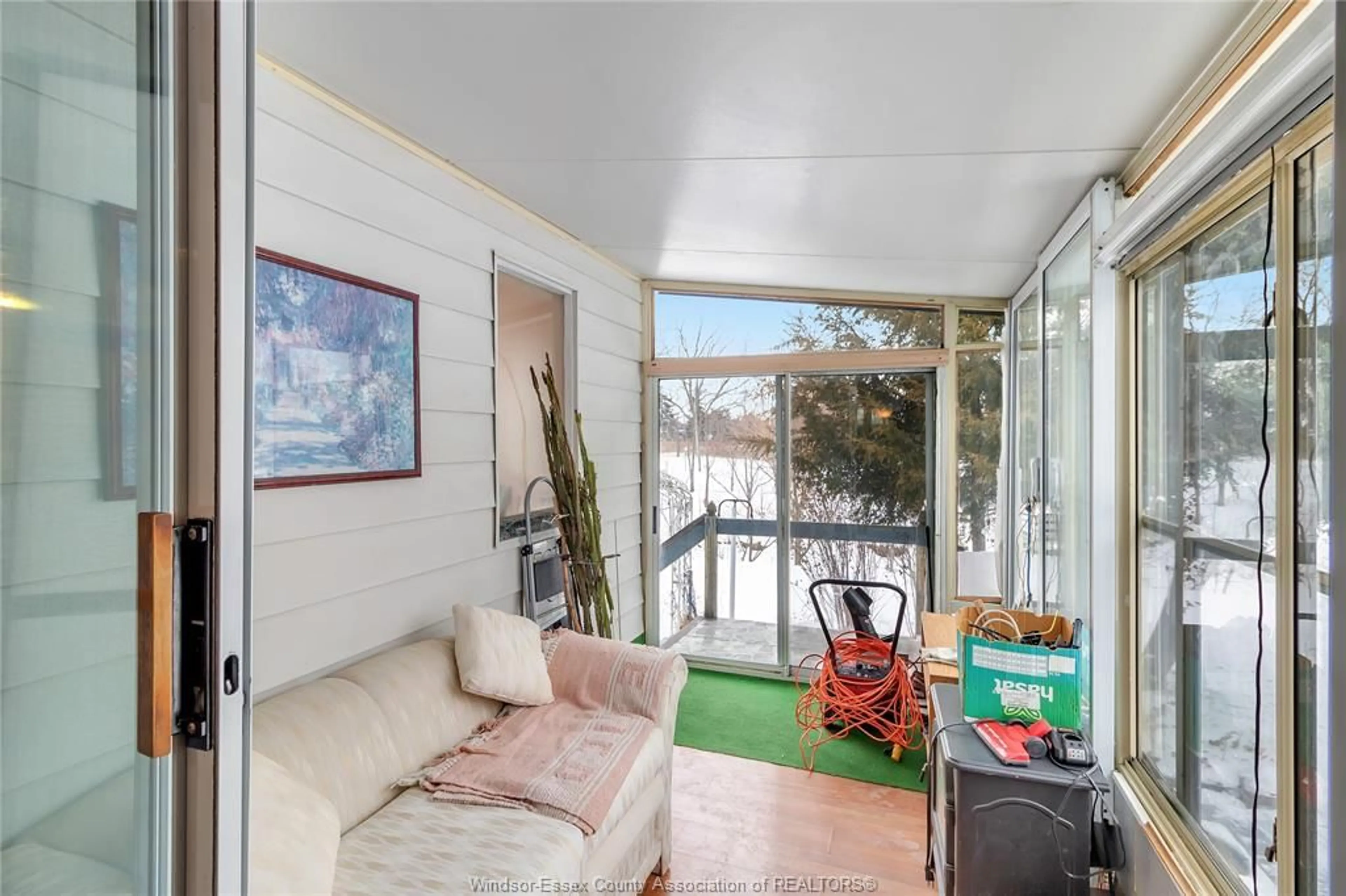 Unknown for 903 GRAND MARAIS, Windsor Ontario N8X 3M9