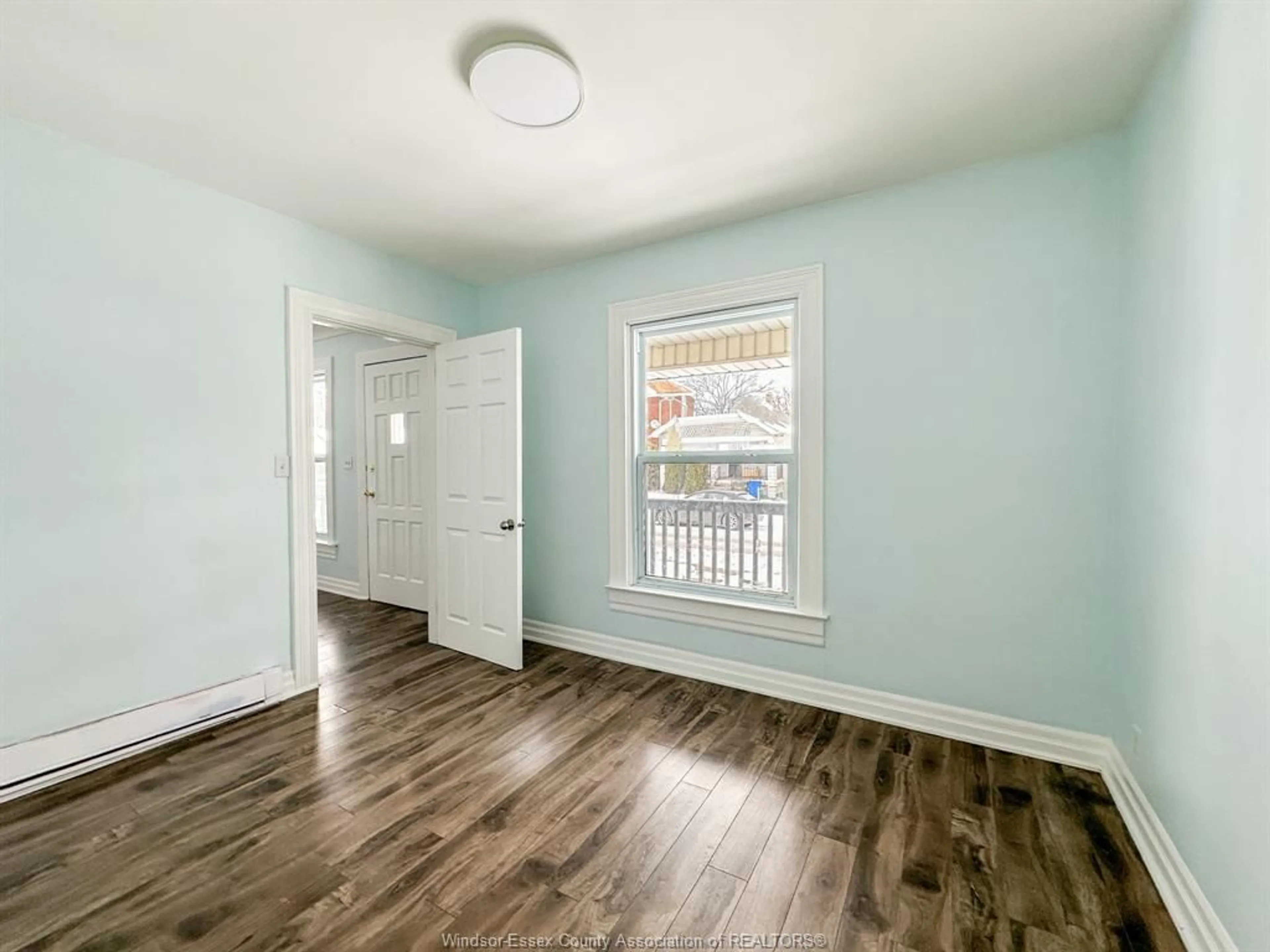 Unknown for 383 JOSEPHINE, Windsor Ontario N9B 2K9