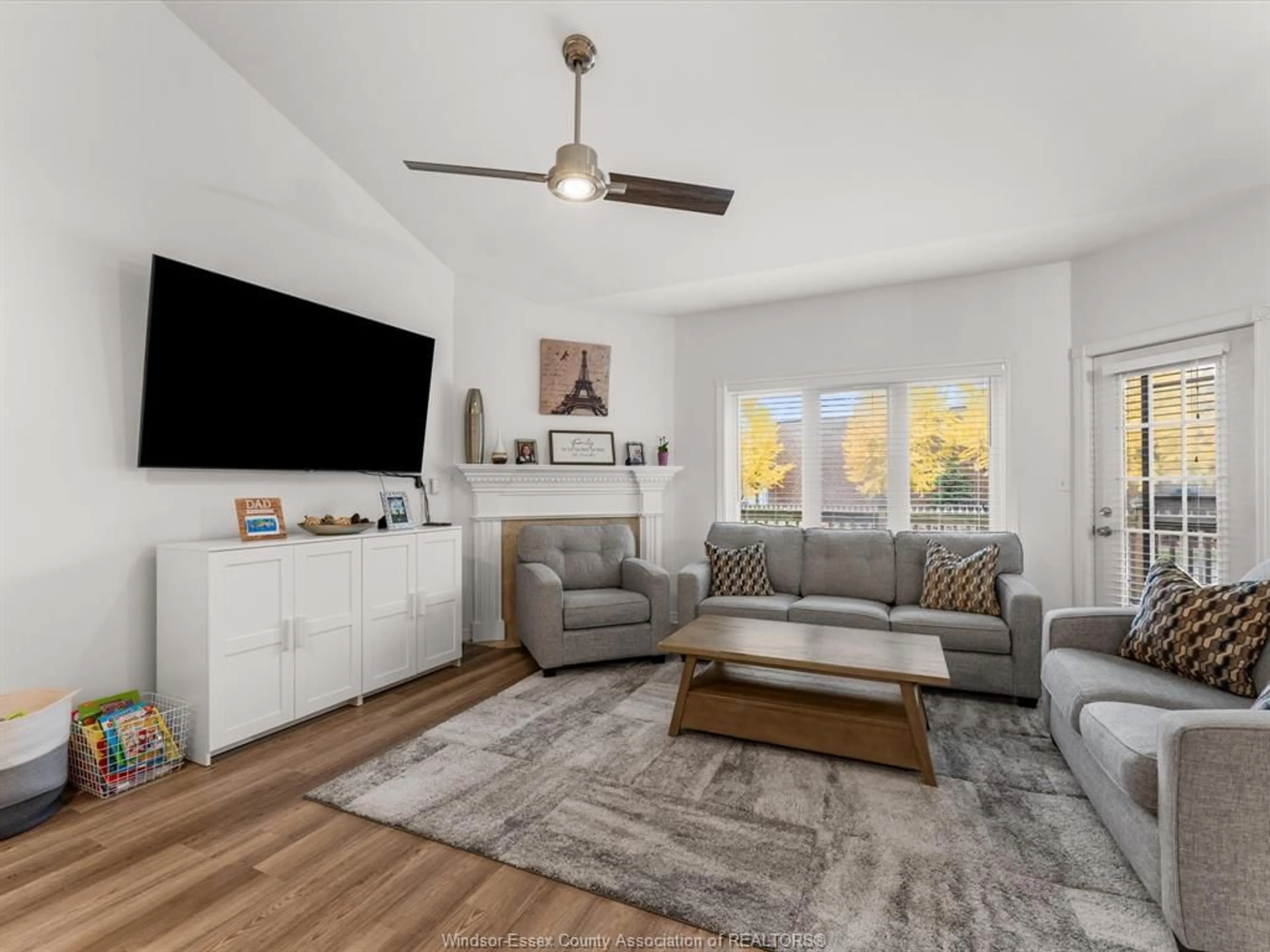 Living room with furniture, unknown for 381 TUSCANY Cres, Tecumseh Ontario N8N 4W6