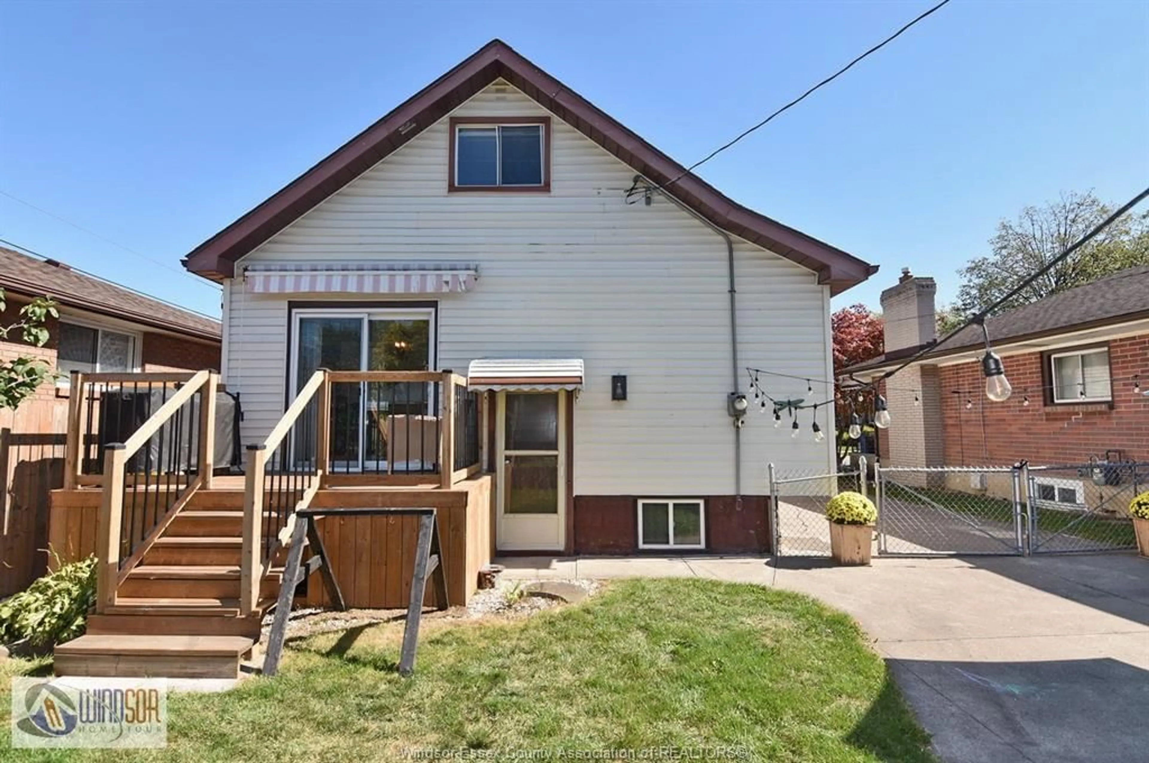 Unknown for 1359 ELLROSE, Windsor Ontario N8Y 3X2